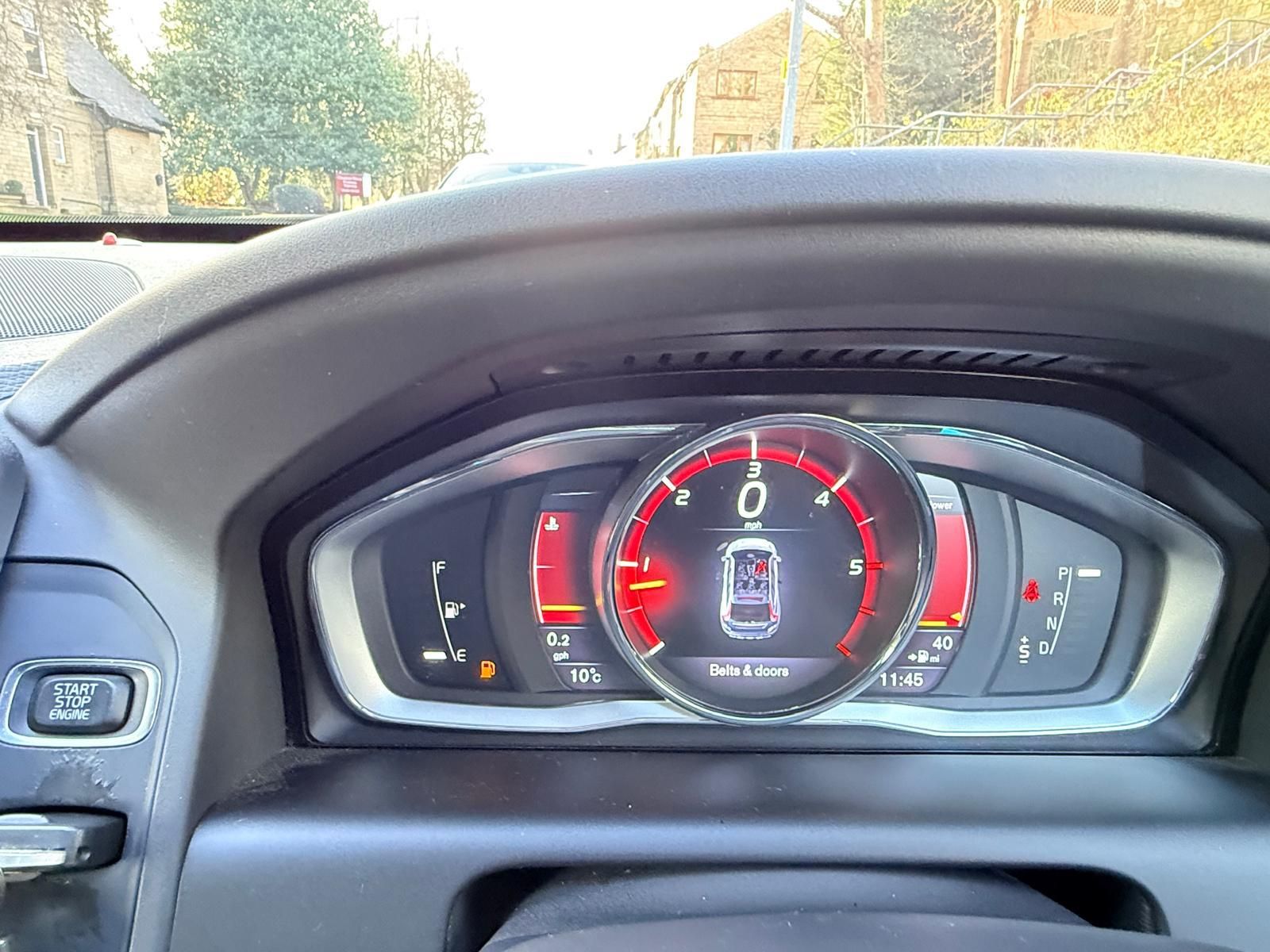 Volvo XC60 2.4 D5 R-Design Lux Nav SUV 5dr Diesel Auto AWD Euro 6 (s/s) (220 ps) 5dr Automatic 2026