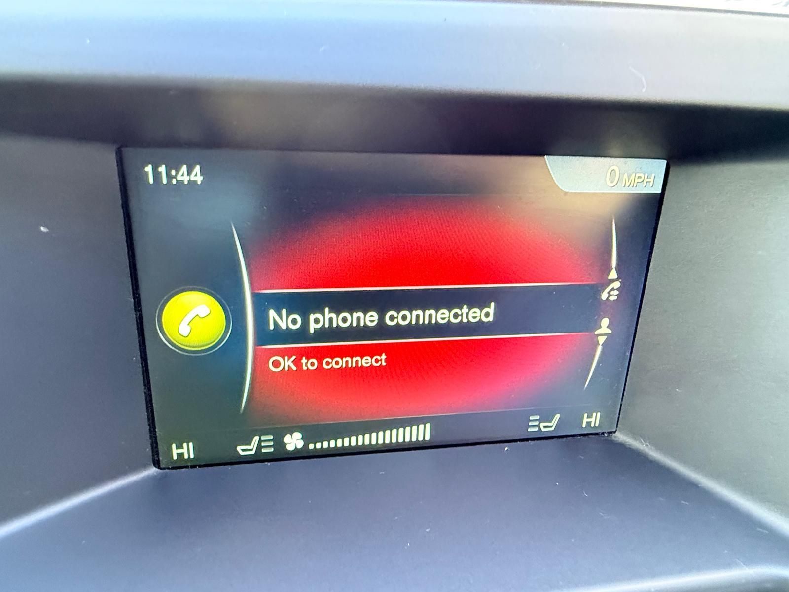 Volvo XC60 2.4 D5 R-Design Lux Nav SUV 5dr Diesel Auto AWD Euro 6 (s/s) (220 ps) 5dr Automatic 2026