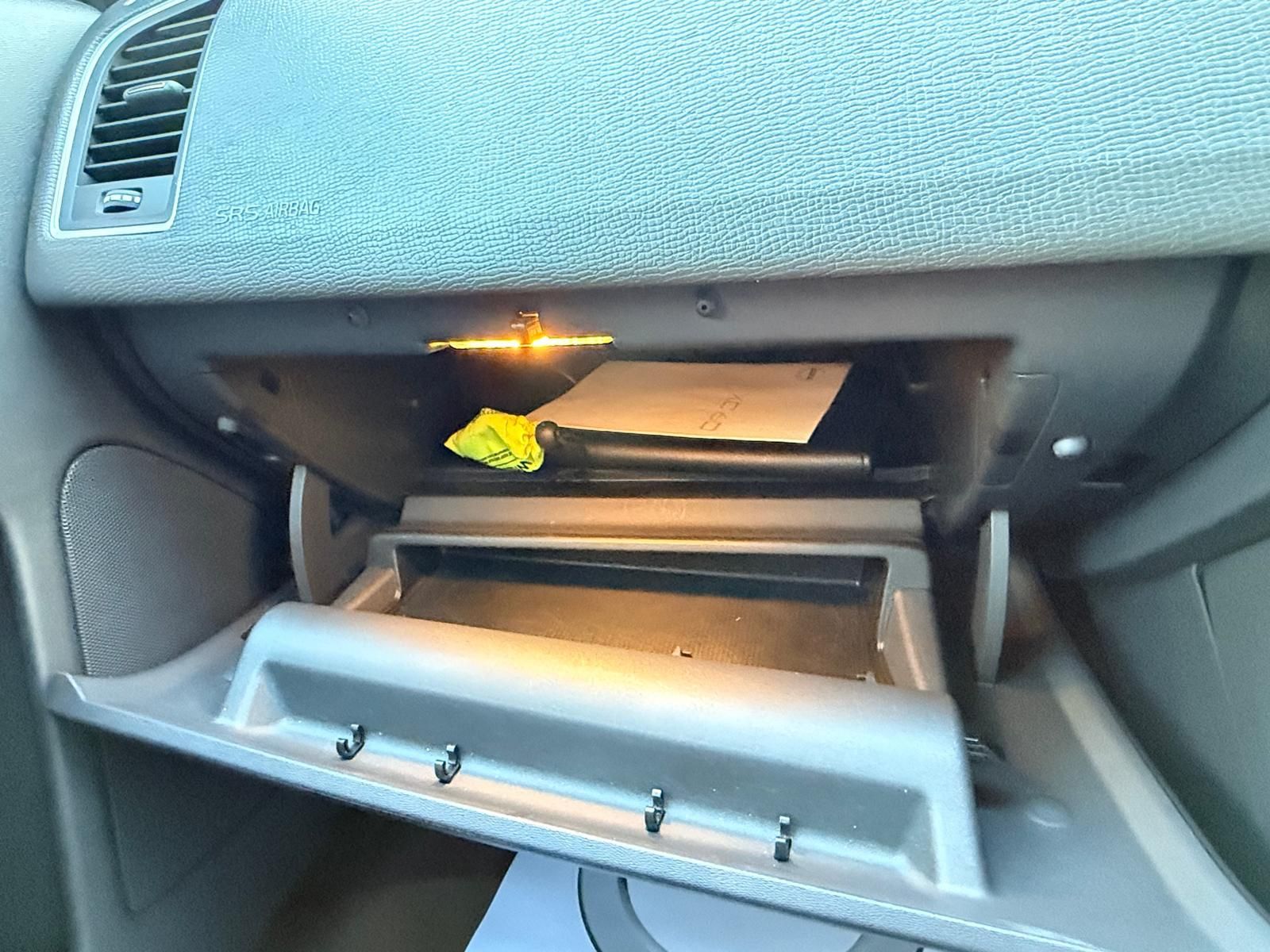 Volvo XC60 2.4 D5 R-Design Lux Nav SUV 5dr Diesel Auto AWD Euro 6 (s/s) (220 ps) 5dr Automatic 2026