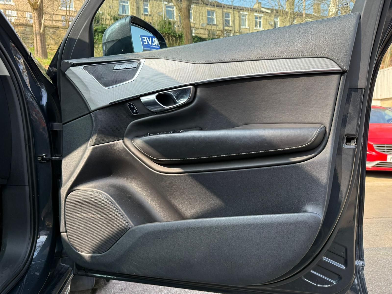 Volvo XC90 2.0 D5 PowerPulse Inscription SUV 5dr Diesel Auto 4WD Euro 6 (s/s) (235 ps) 5dr Automatic 2026