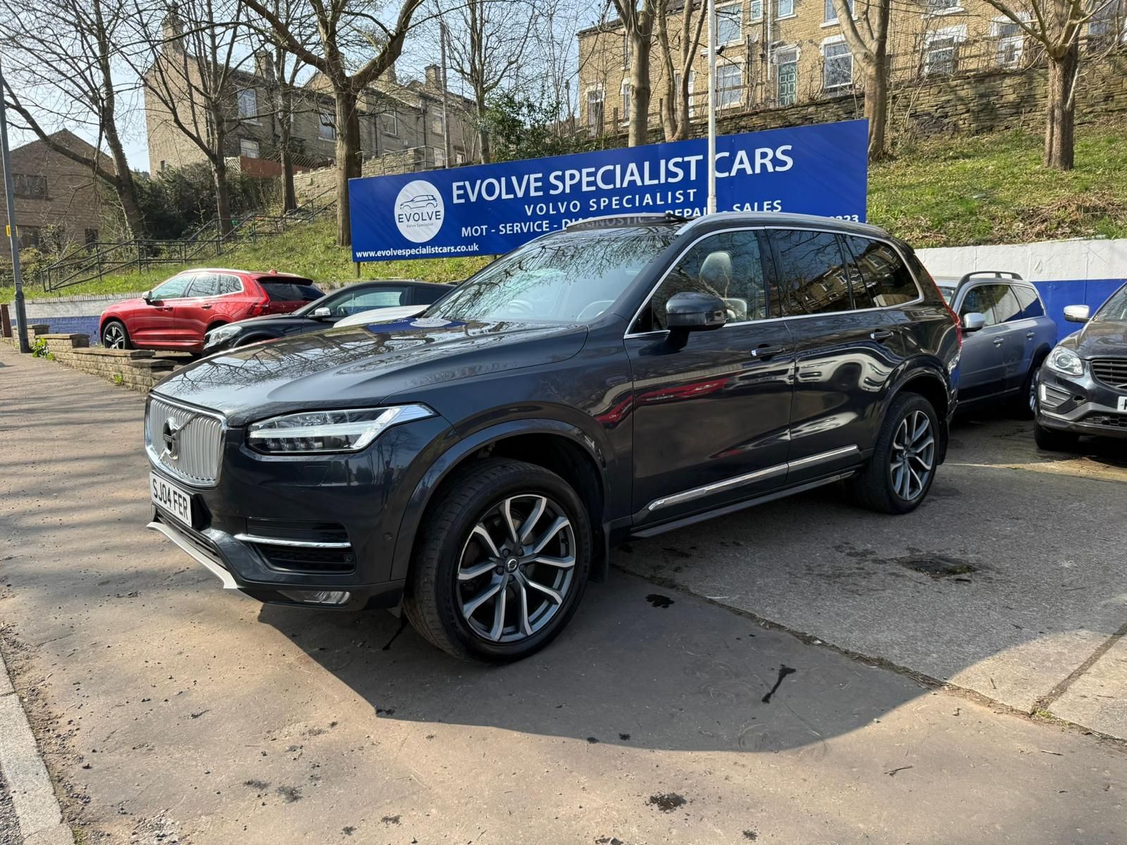 Volvo XC90 2.0 D5 PowerPulse Inscription SUV 5dr Diesel Auto 4WD Euro 6 (s/s) (235 ps) 5dr Automatic 2026