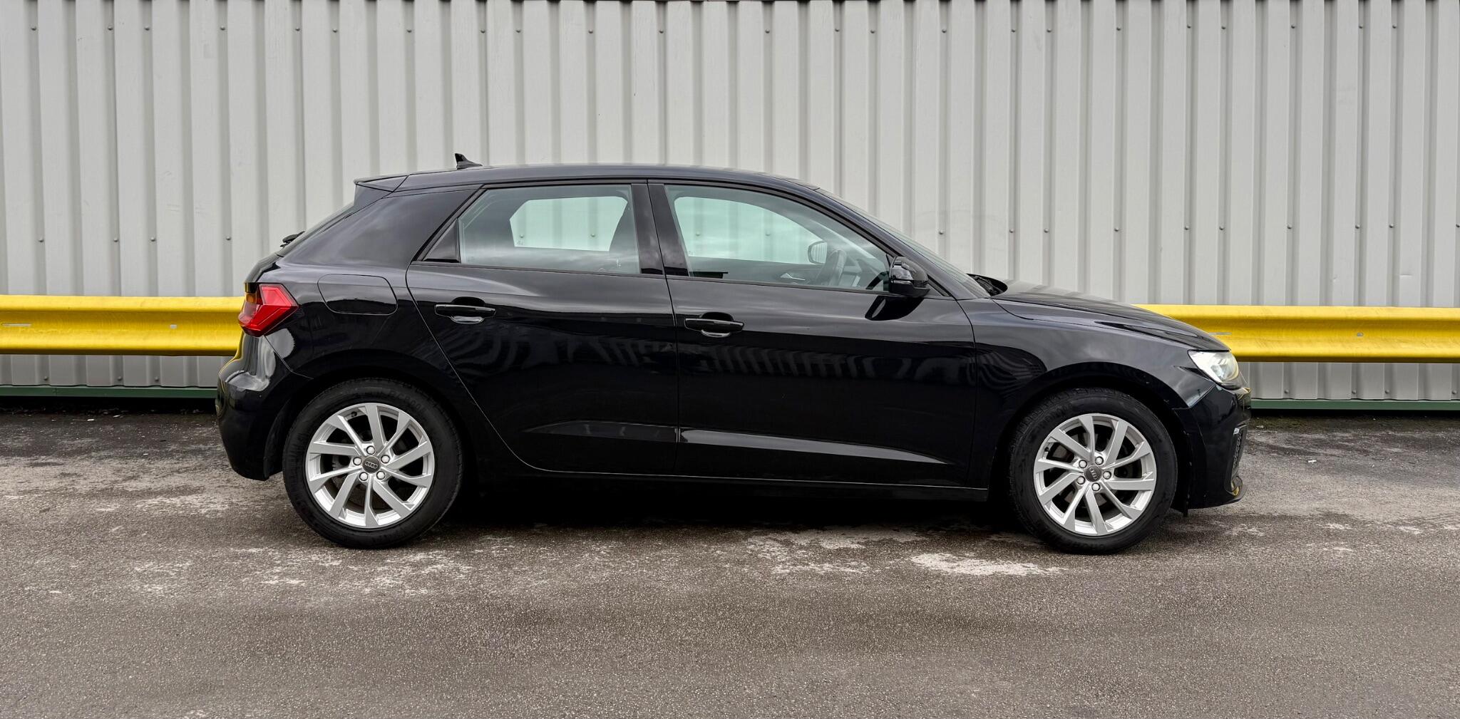 Audi A1 1.0 TFSI 30 Sport Sportback Euro 6 (s/s) 5dr 5dr Manual 2019