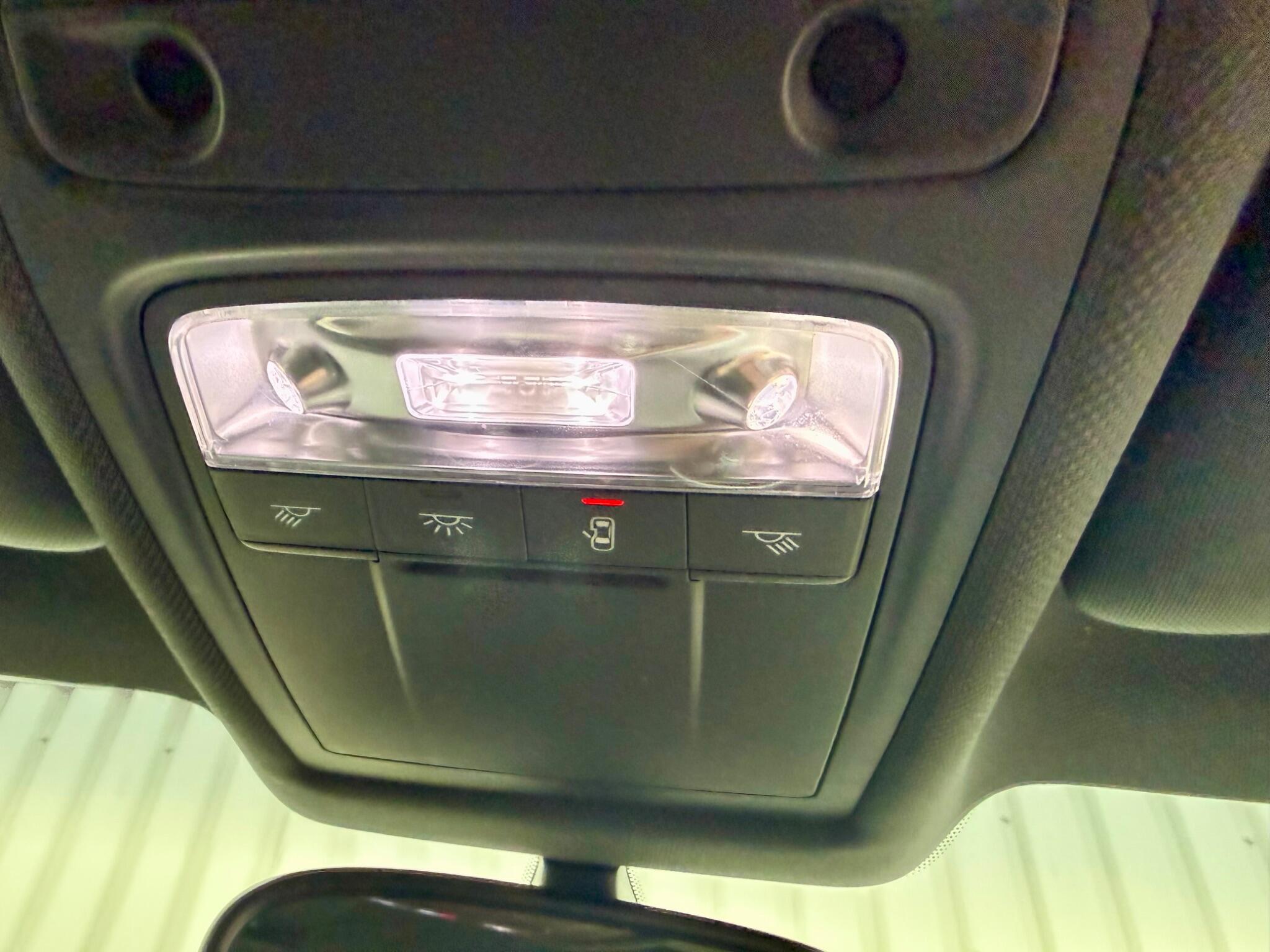 Audi A1 1.2 TFSI S line Style Edition Sportback Euro 5 (s/s) 5dr 5dr Manual 2015