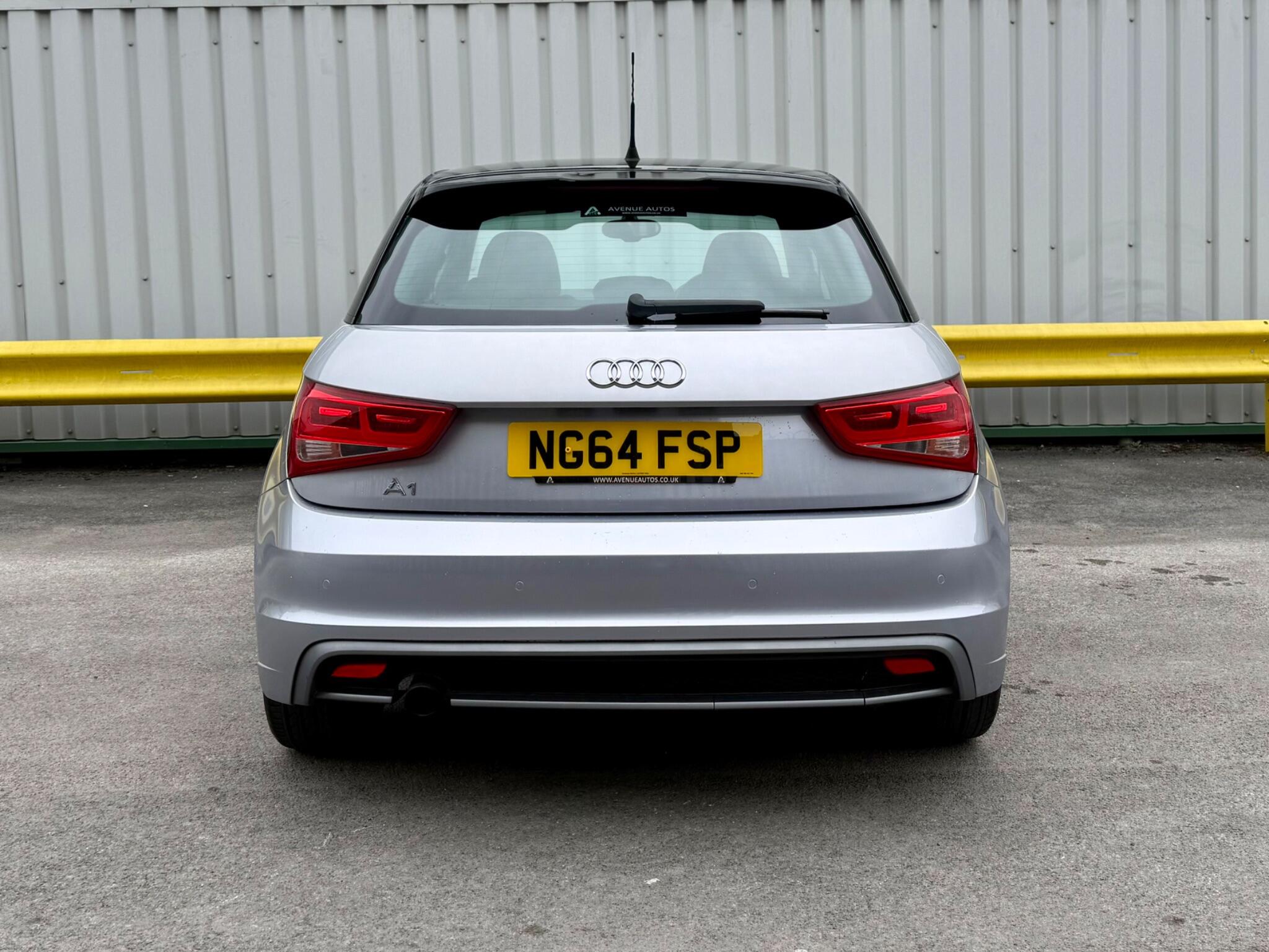 Audi A1 1.2 TFSI S line Style Edition Sportback Euro 5 (s/s) 5dr 5dr Manual 2015