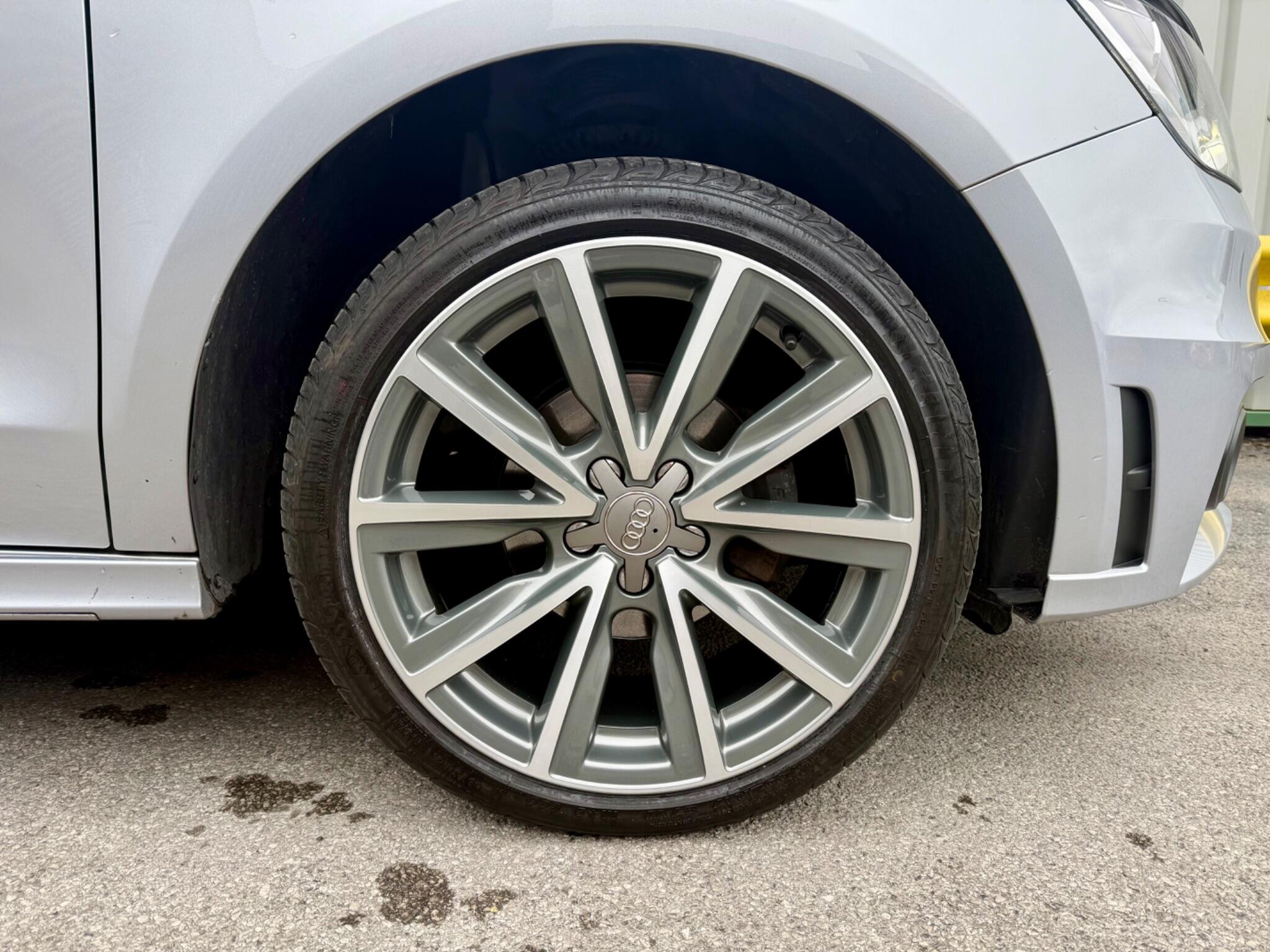 Audi A1 1.2 TFSI S line Style Edition Sportback Euro 5 (s/s) 5dr 5dr Manual 2015