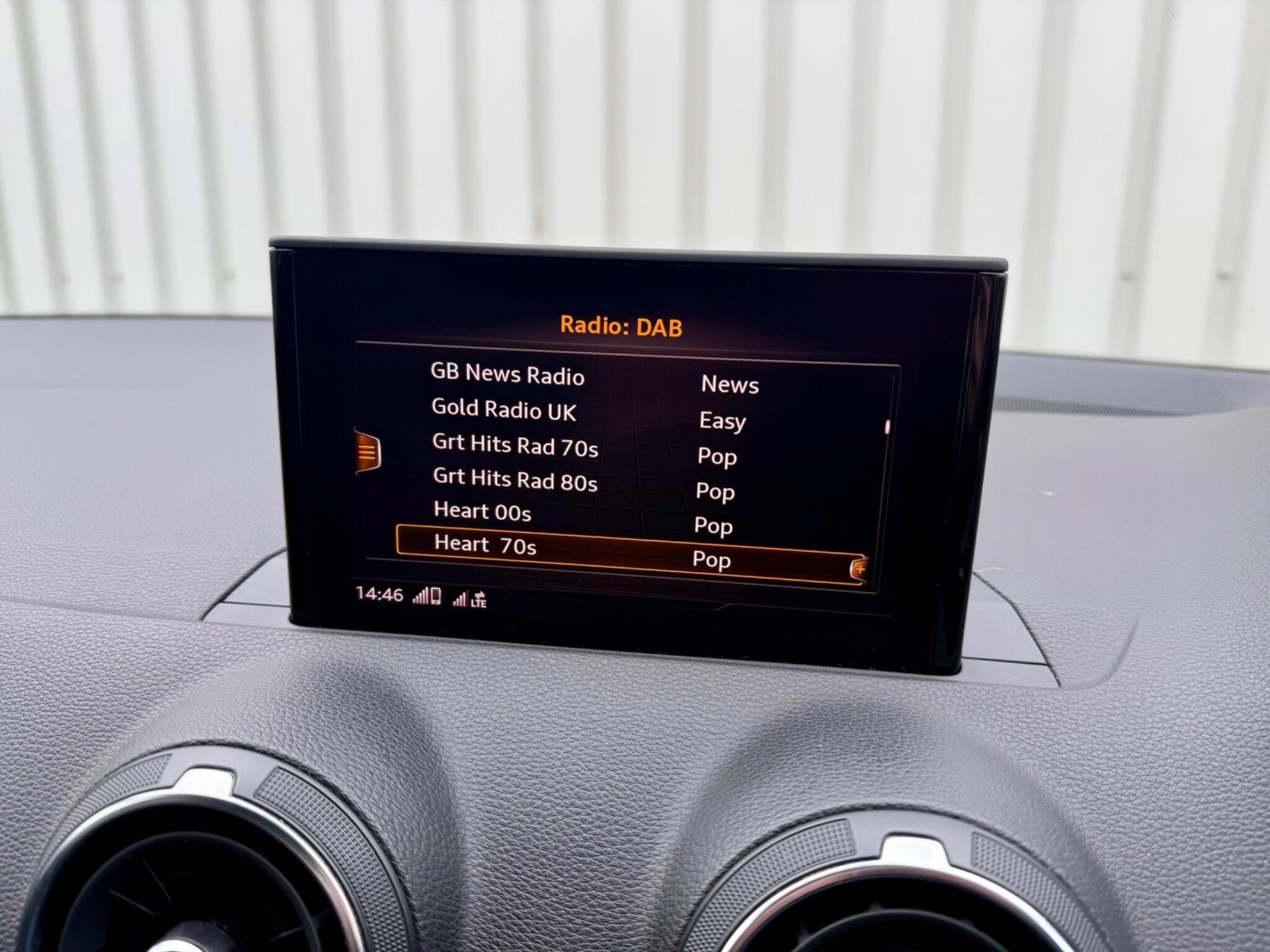 Audi Q2 1.0 TFSI 30 Sport Euro 6 (s/s) 5dr 5dr Manual 2018