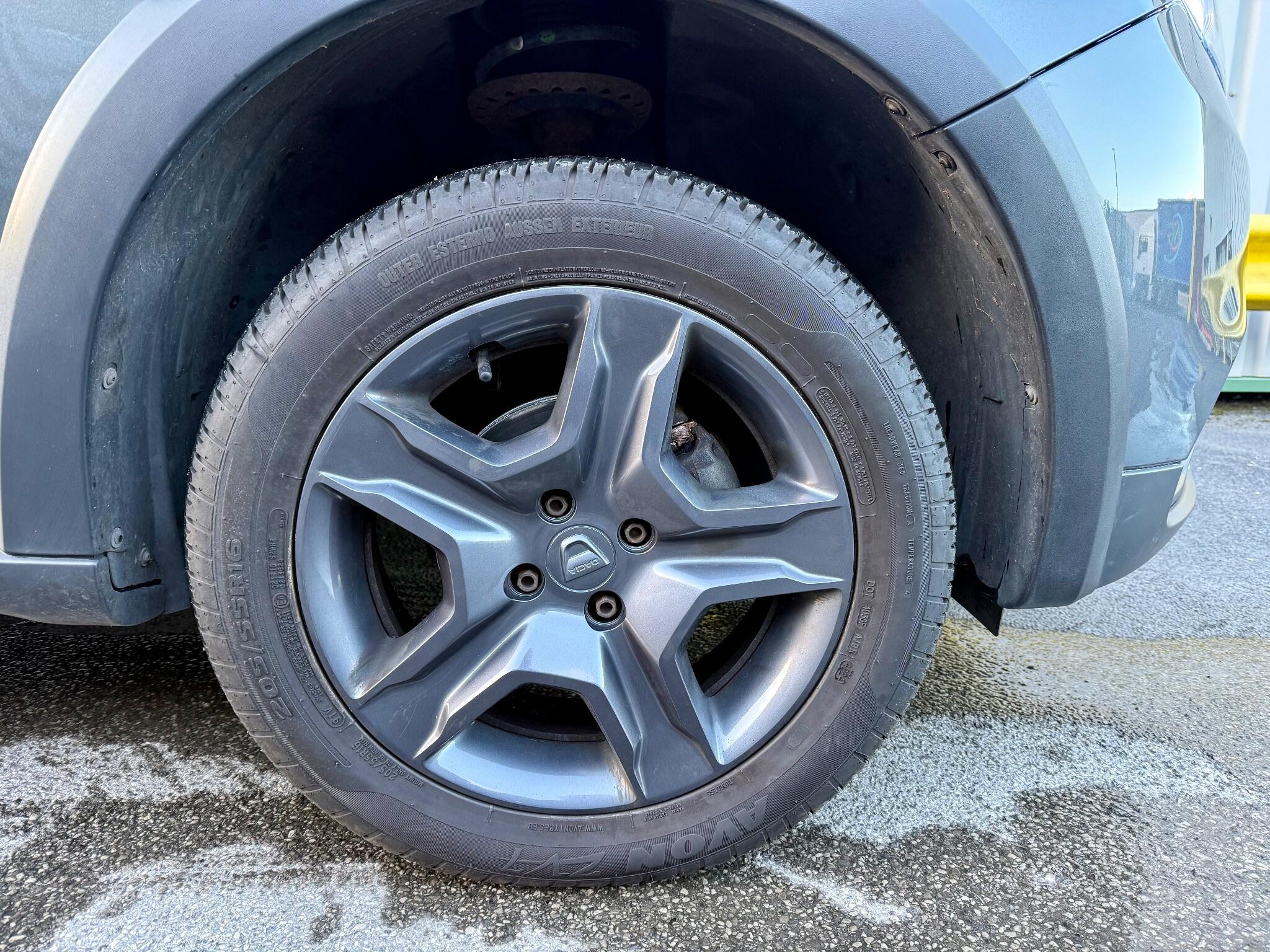 Dacia Sandero Stepway 0.9 TCe SE Summit Euro 6 (s/s) 5dr 5dr Manual 2017