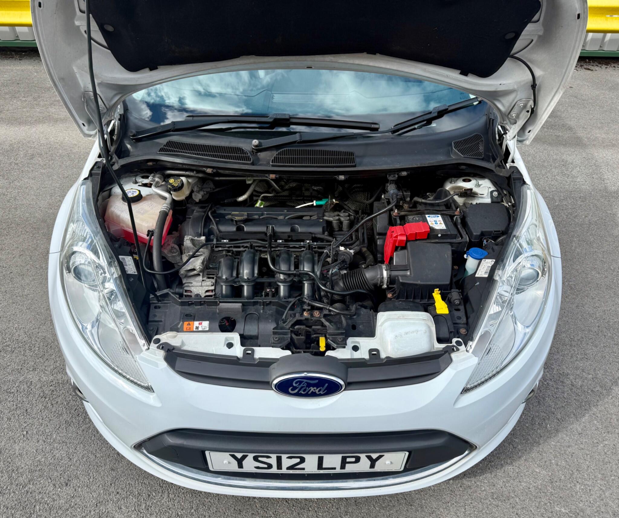 Ford Fiesta 1.25 Zetec 5dr 5dr Manual 2012