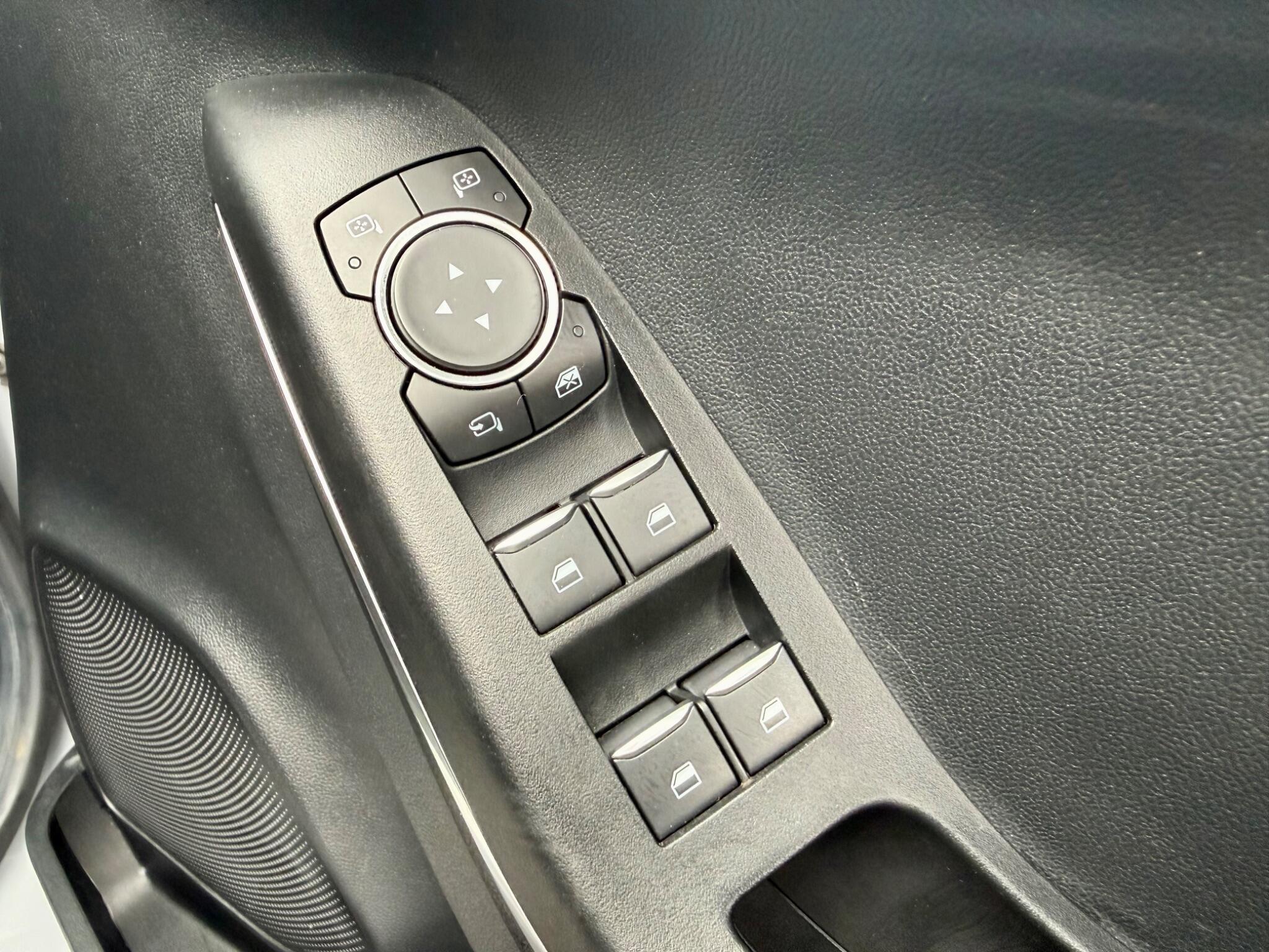 Ford Puma 1.0T EcoBoost MHEV ST-Line X Euro 6 (s/s) 5dr 5dr Manual 2020