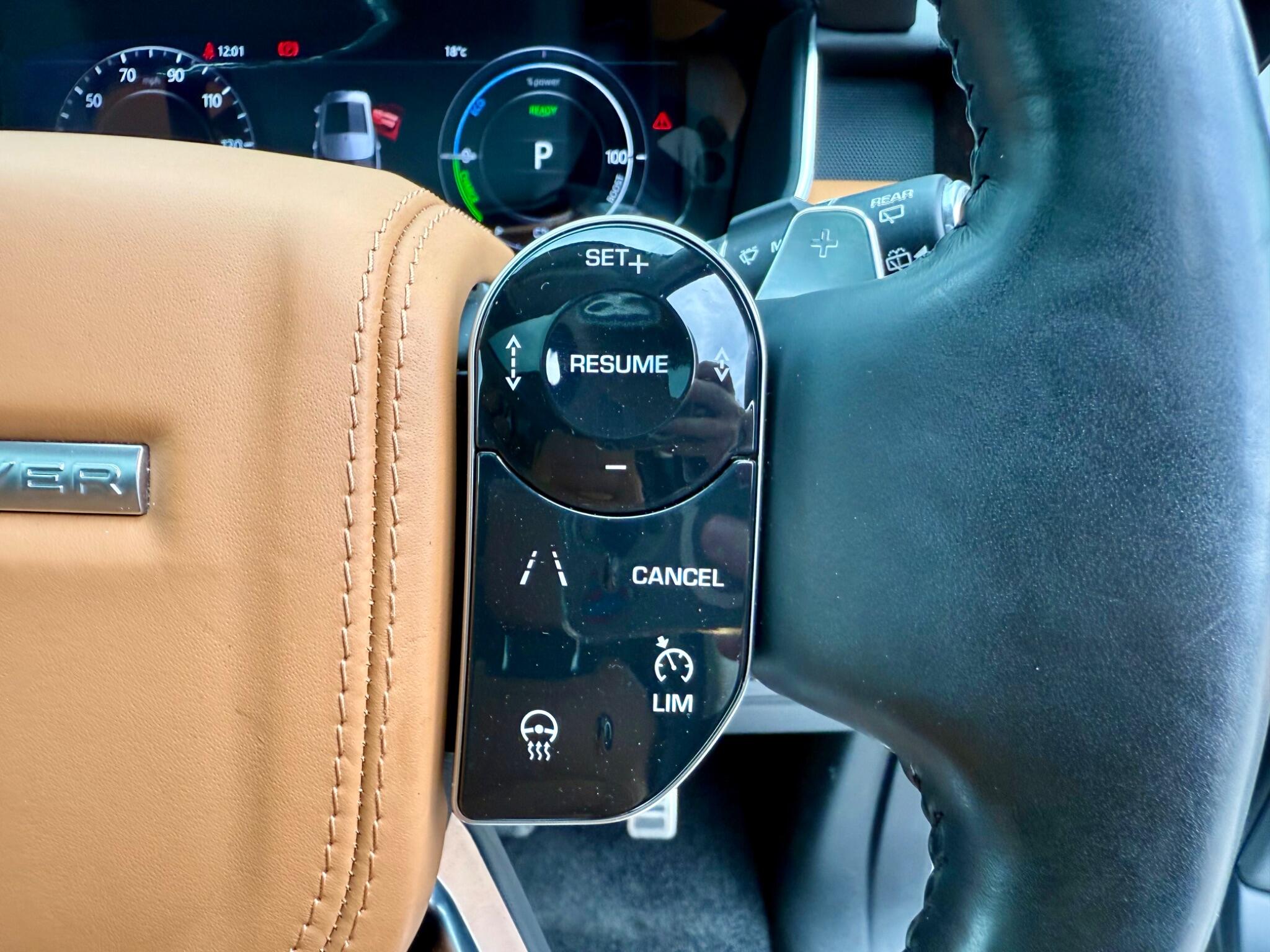 Land Rover Range Rover 2.0 P400e 13.1kWh Autobiography Auto 4WD Euro 6 (s/s) 5dr 5dr Automatic 2020