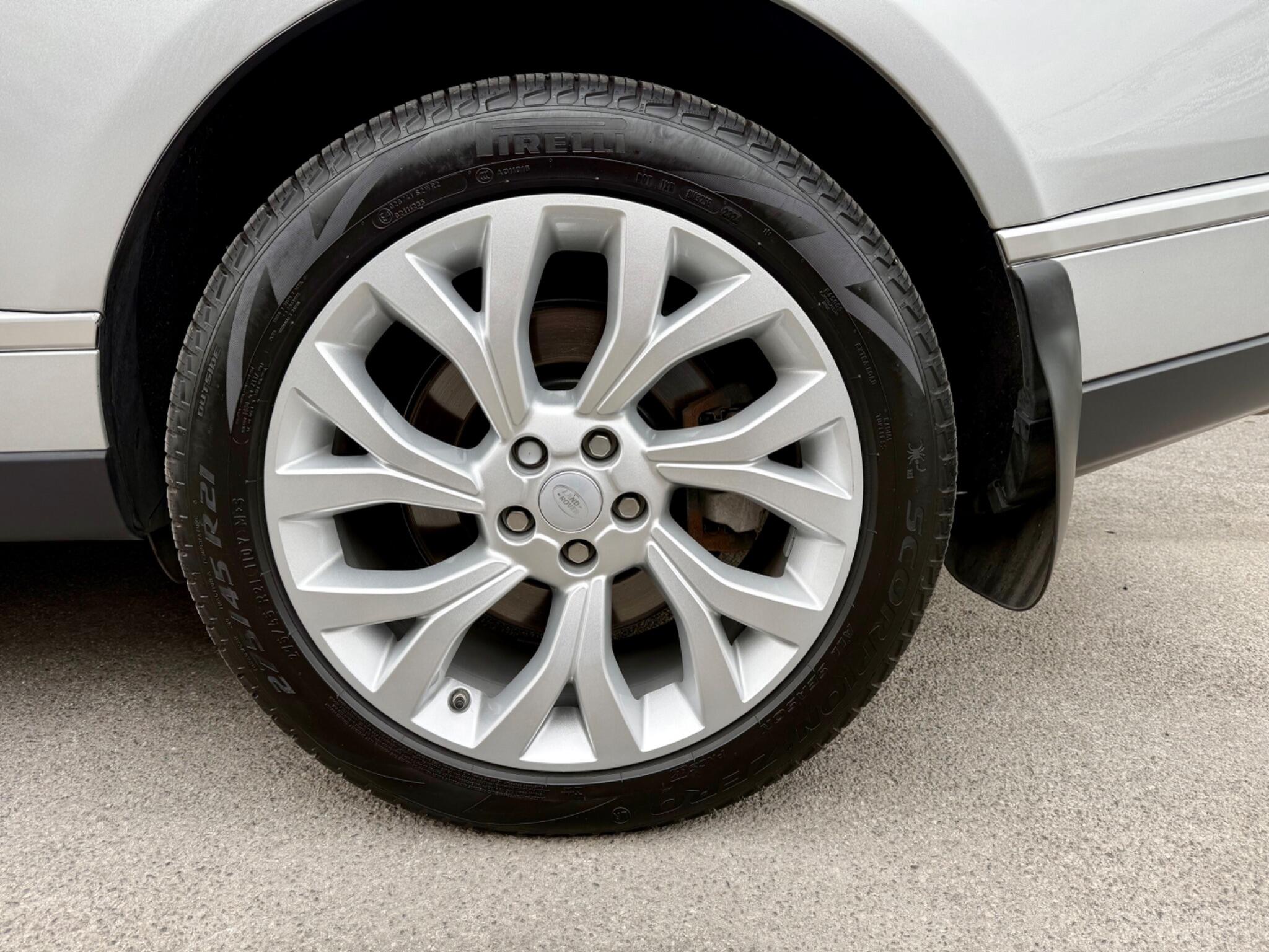 Land Rover Range Rover 2.0 P400e 13.1kWh Autobiography Auto 4WD Euro 6 (s/s) 5dr 5dr Automatic 2020