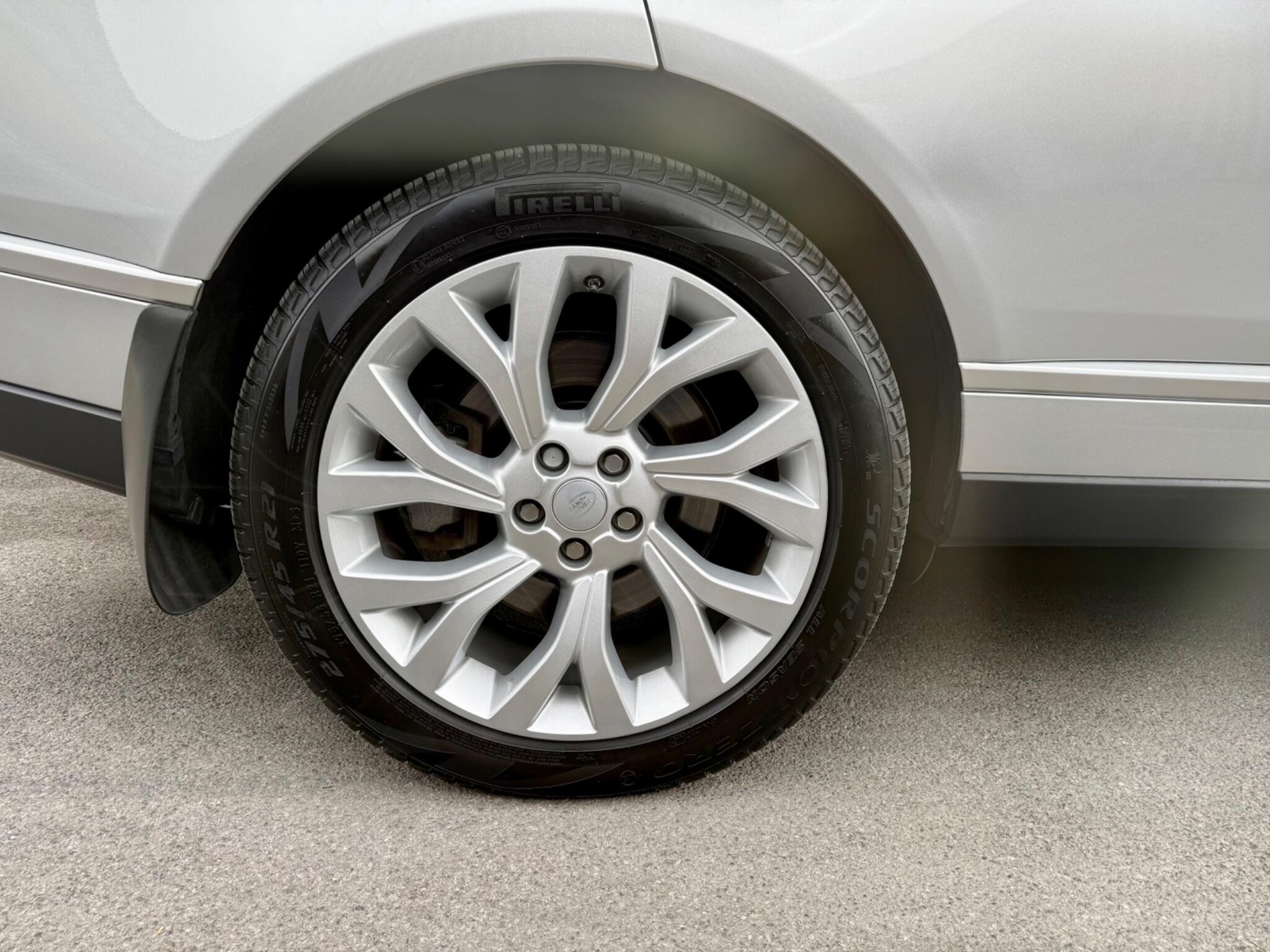 Land Rover Range Rover 2.0 P400e 13.1kWh Autobiography Auto 4WD Euro 6 (s/s) 5dr 5dr Automatic 2020