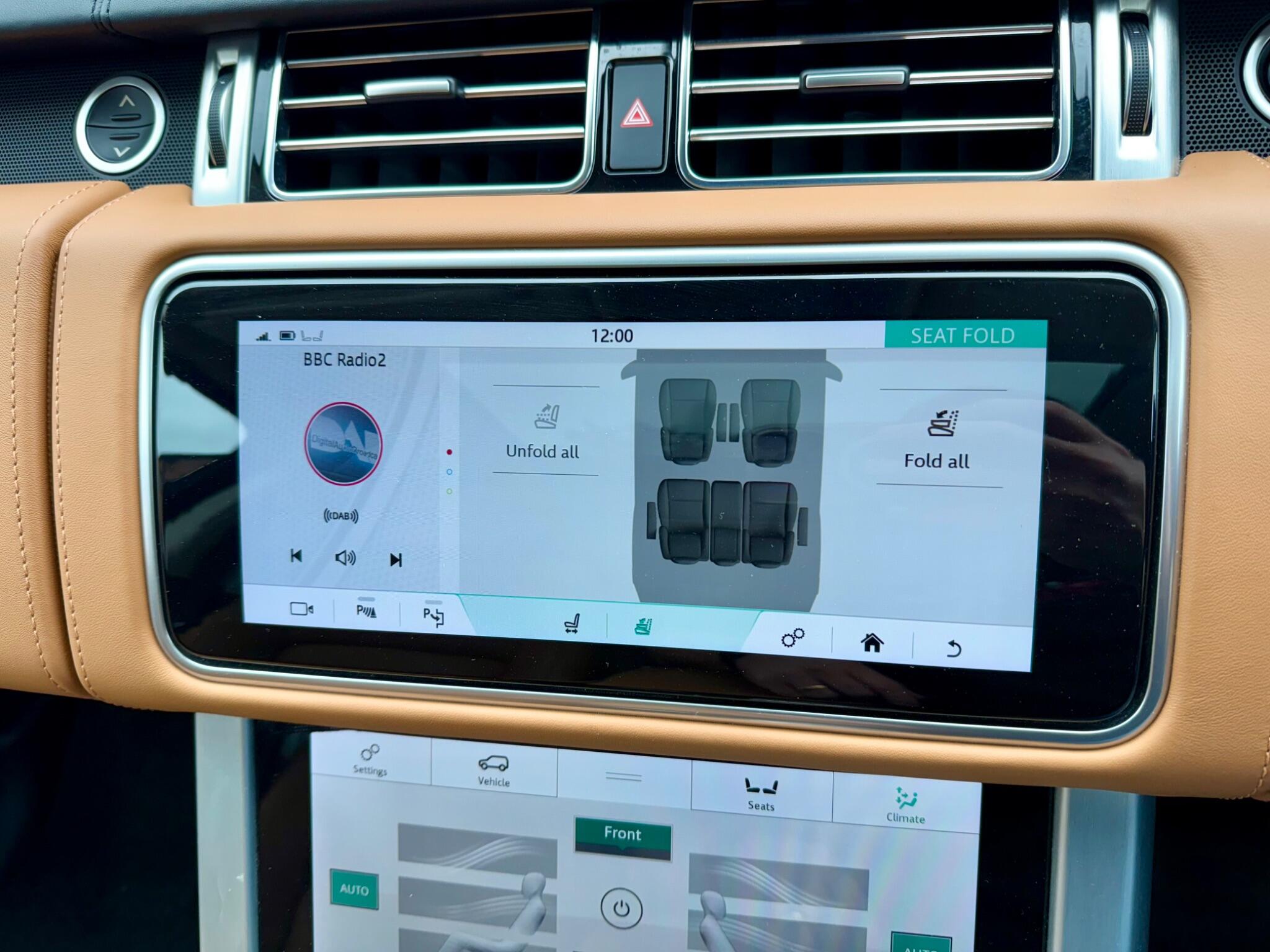 Land Rover Range Rover 2.0 P400e 13.1kWh Autobiography Auto 4WD Euro 6 (s/s) 5dr 5dr Automatic 2020