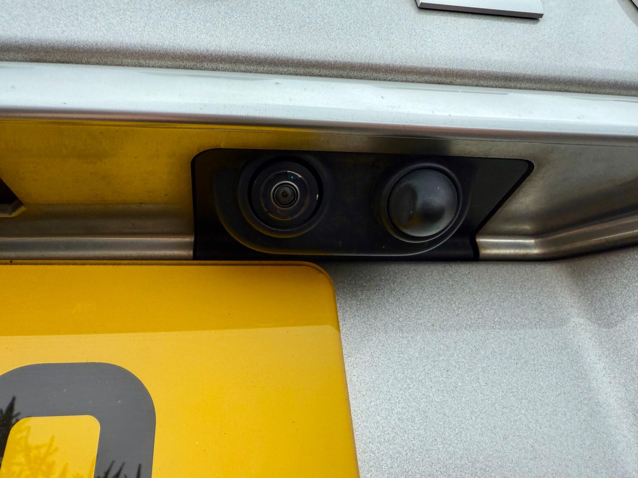 Land Rover Range Rover 2.0 P400e 13.1kWh Autobiography Auto 4WD Euro 6 (s/s) 5dr 5dr Automatic 2020