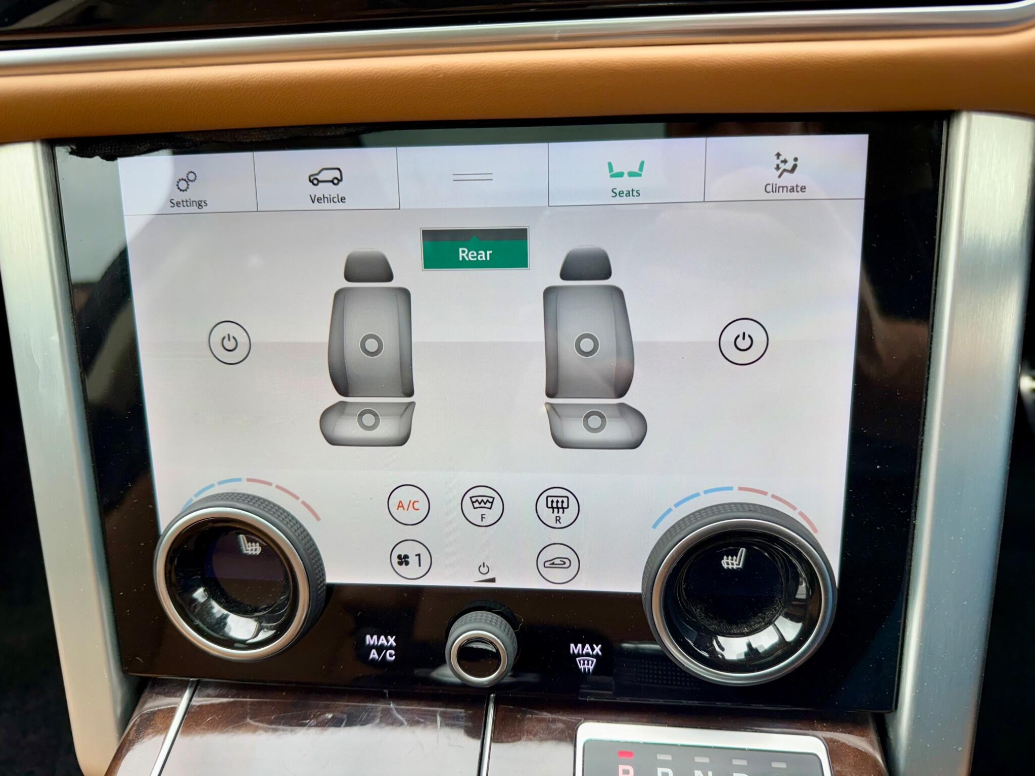 Land Rover Range Rover 2.0 P400e 13.1kWh Autobiography Auto 4WD Euro 6 (s/s) 5dr 5dr Automatic 2020