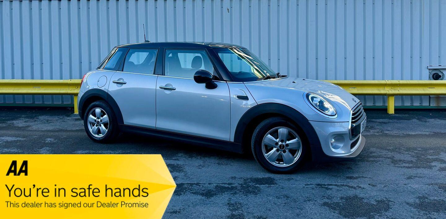 MINI Hatch 1.5 Cooper Euro 6 (s/s) 5dr 5dr Manual 2018