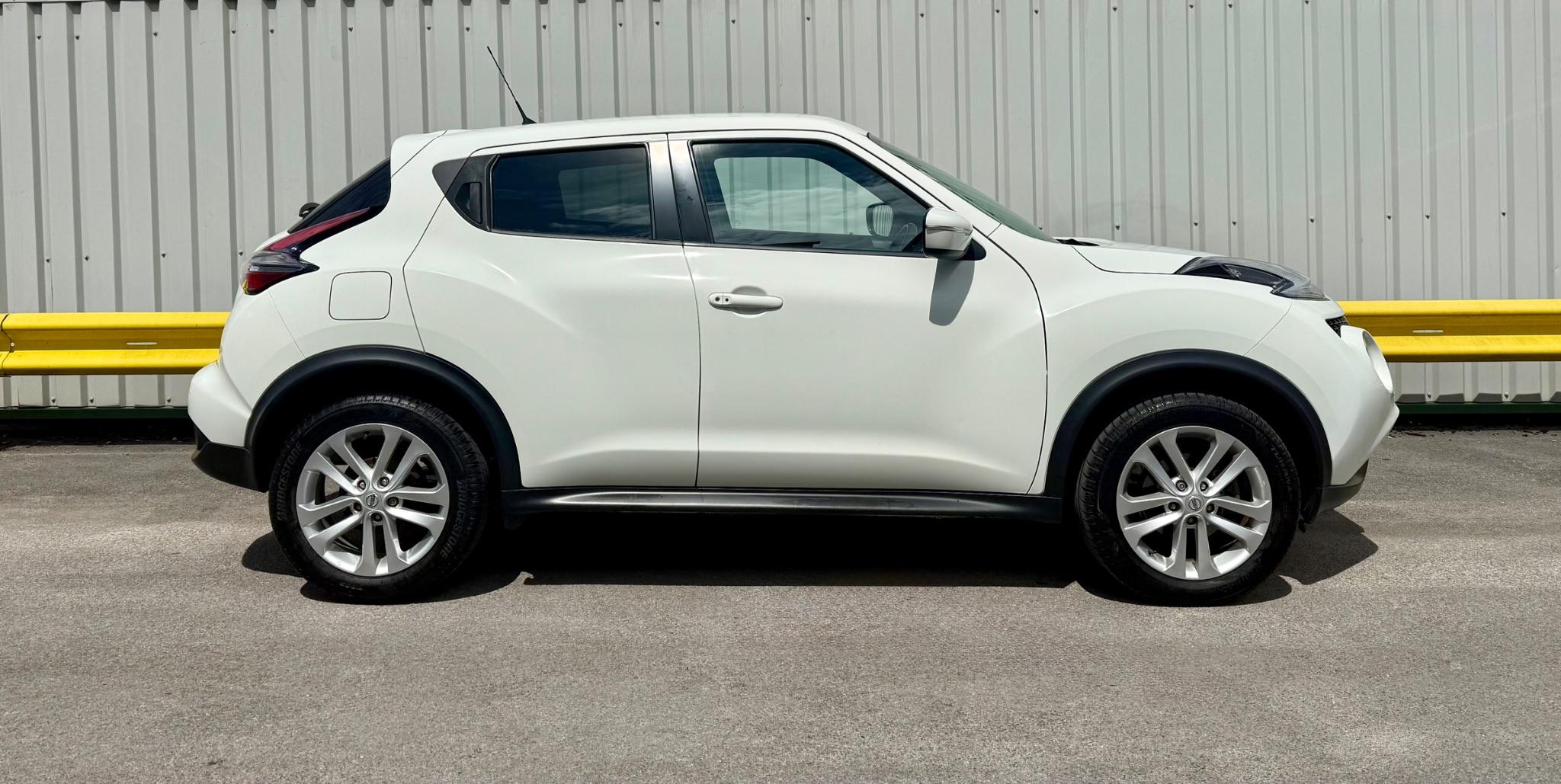 Nissan Juke 1.2 DIG-T N-Connecta Euro 6 (s/s) 5dr 5dr Manual 2016