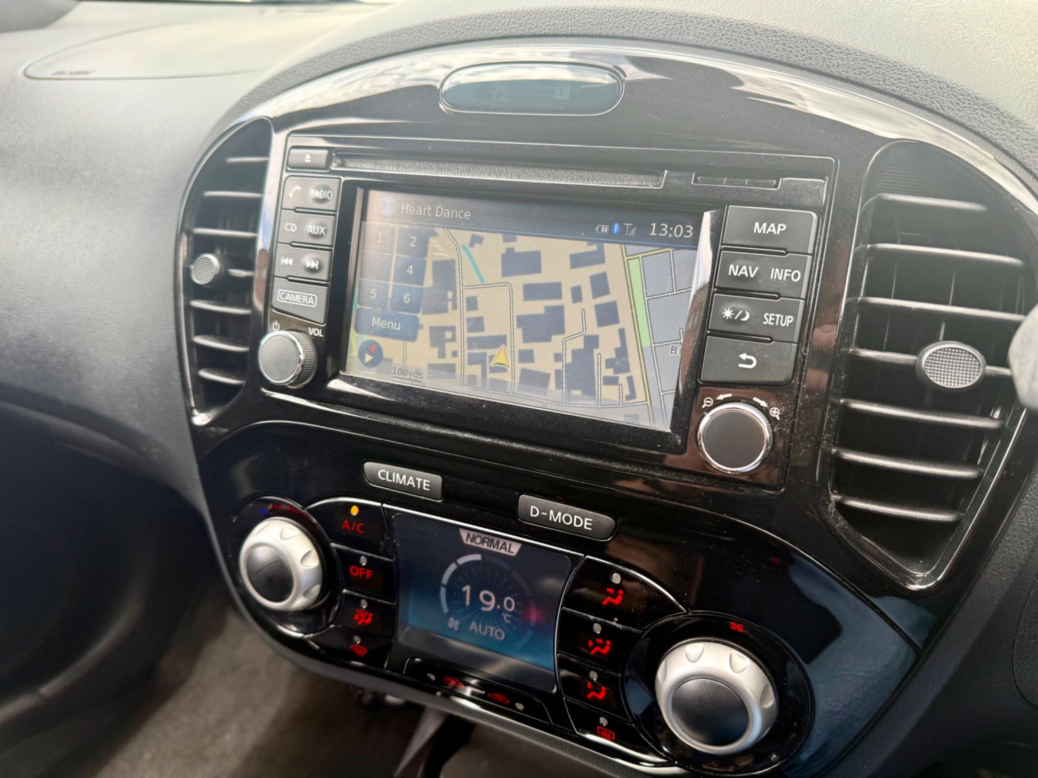 Nissan Juke 1.2 DIG-T N-Connecta Euro 6 (s/s) 5dr 5dr Manual 2016