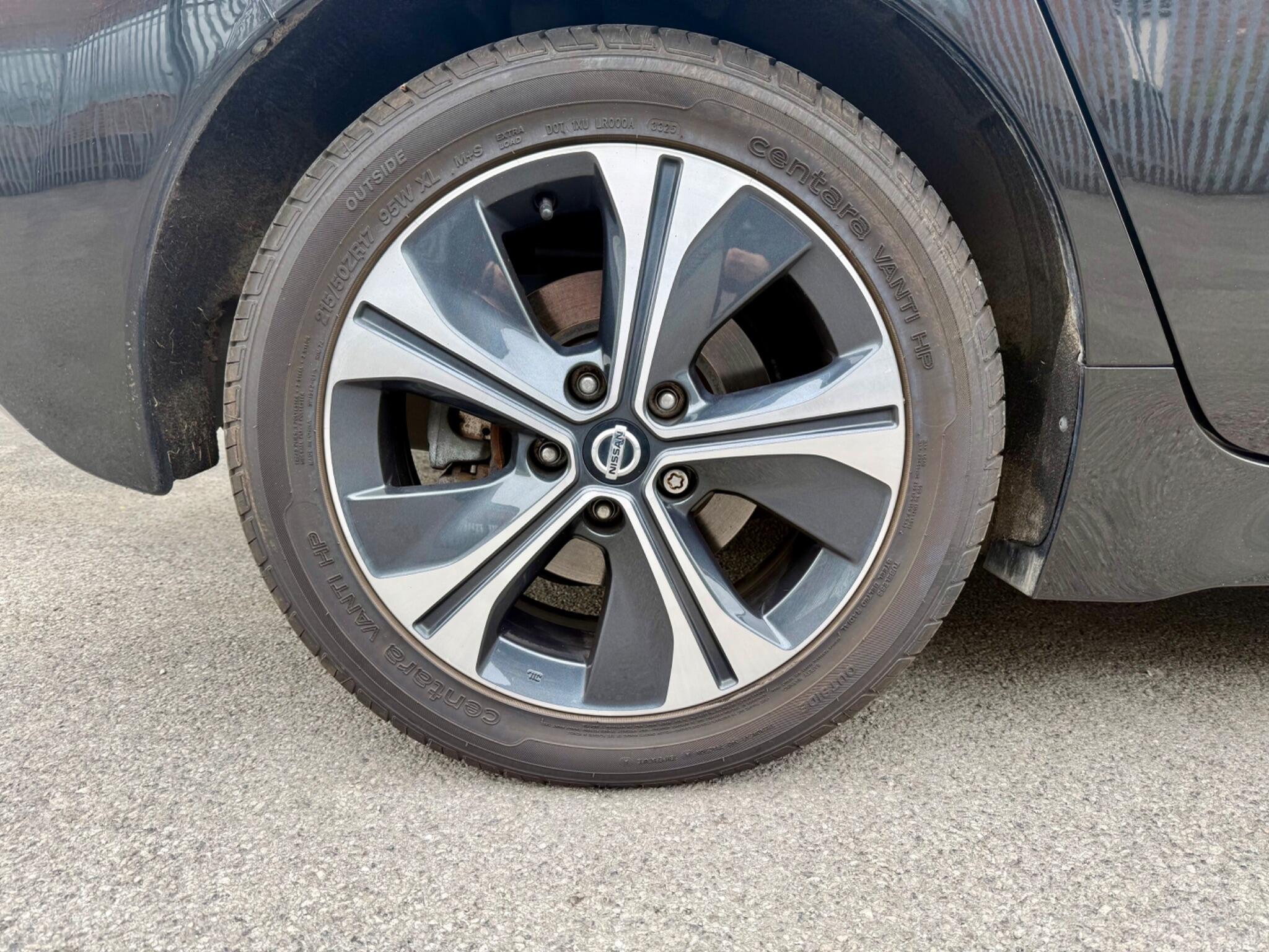 Nissan Leaf 40kWh Tekna Auto 5dr 5dr Automatic 2022