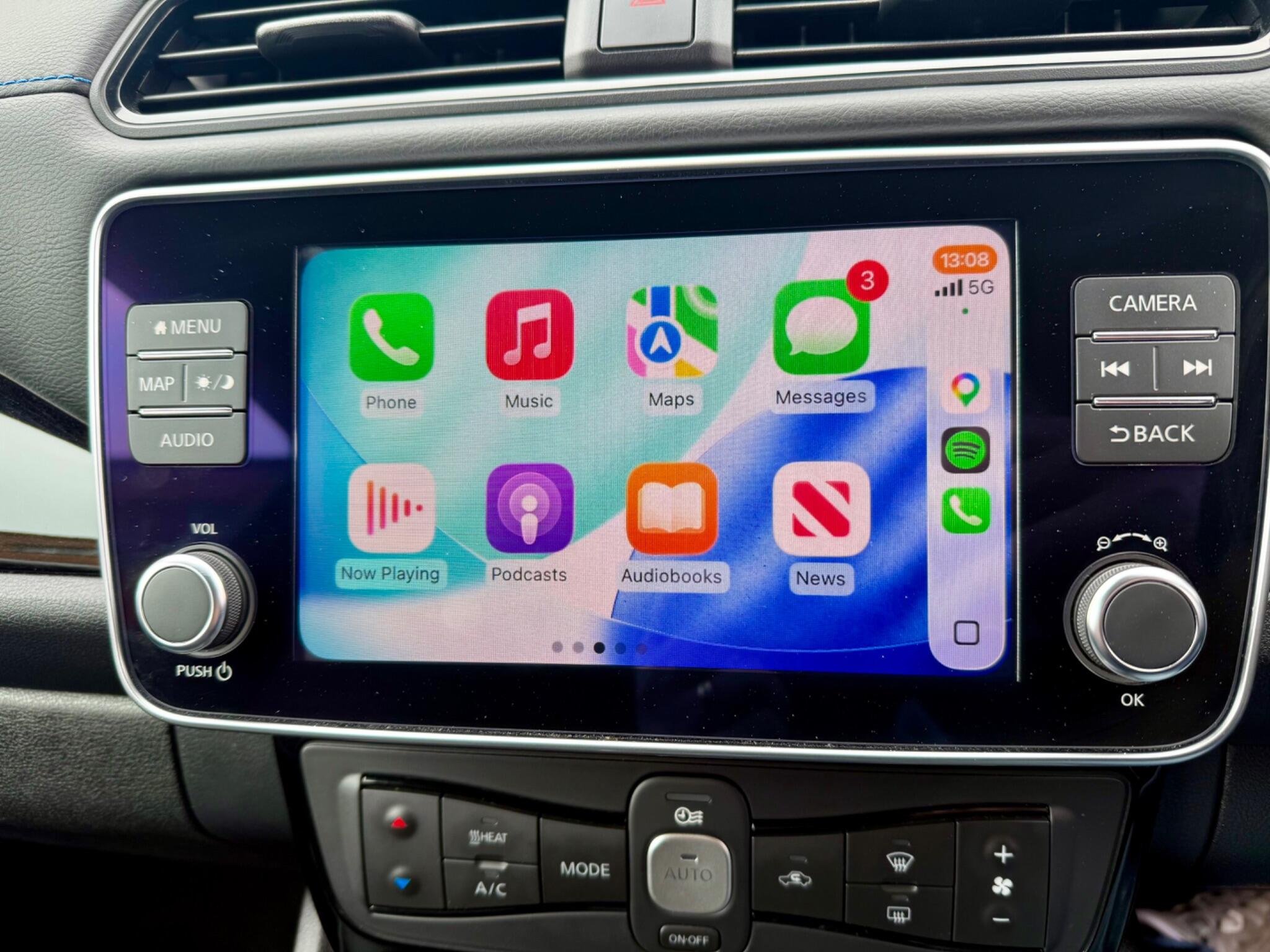 Nissan Leaf 40kWh Tekna Auto 5dr 5dr Automatic 2022