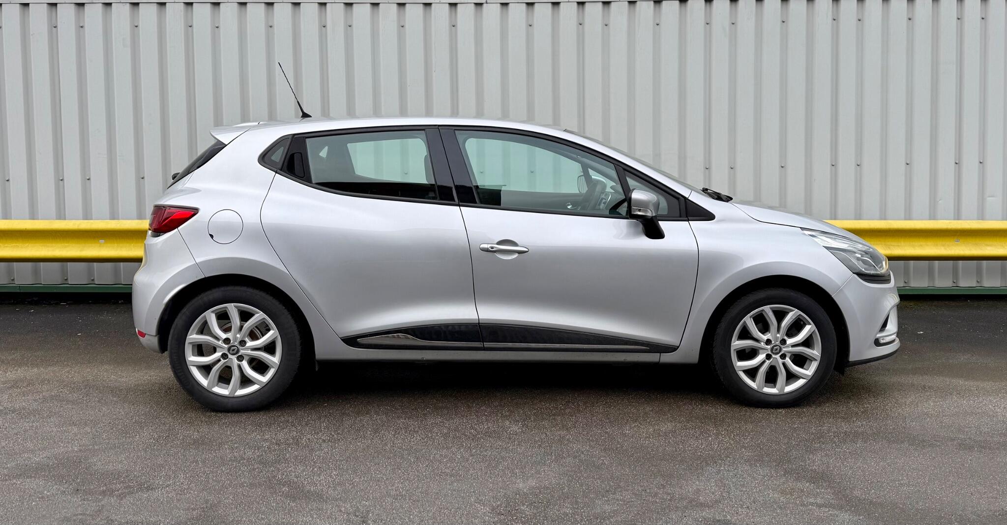Renault Clio 0.9 TCe Dynamique Nav Euro 6 (s/s) 5dr 5dr Manual 2017