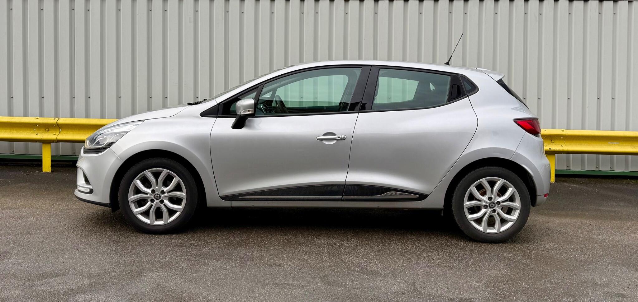 Renault Clio 0.9 TCe Dynamique Nav Euro 6 (s/s) 5dr 5dr Manual 2017