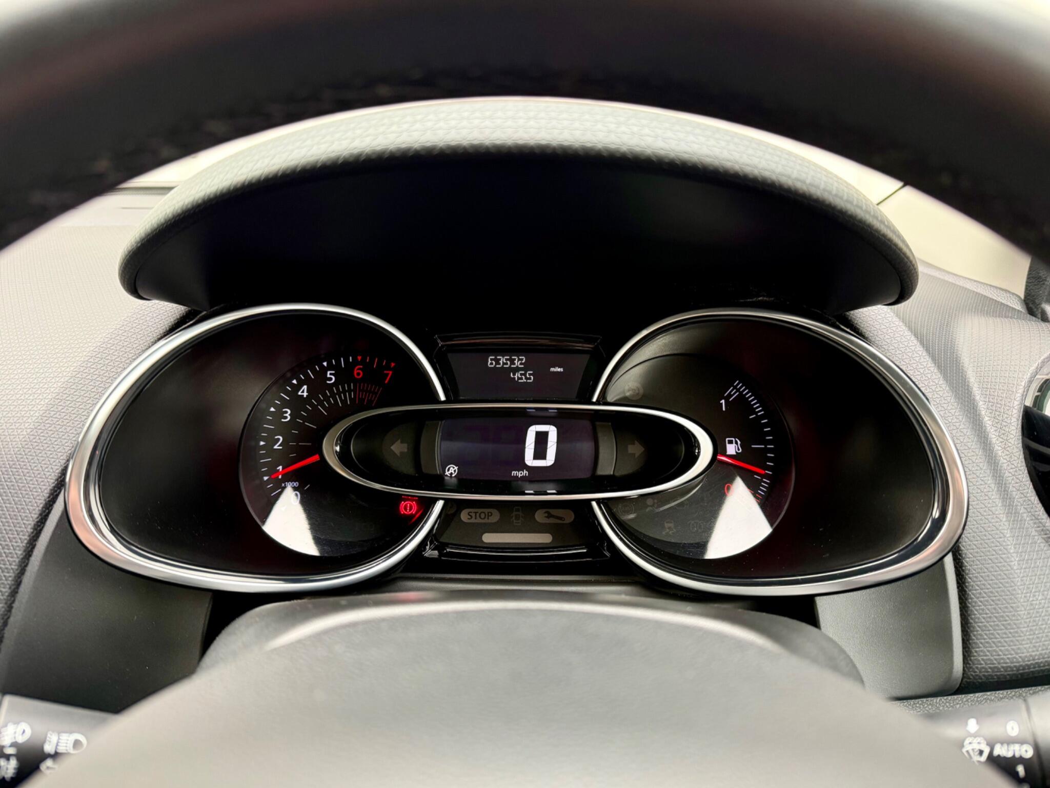 Renault Clio 0.9 TCe Dynamique Nav Euro 6 (s/s) 5dr 5dr Manual 2017