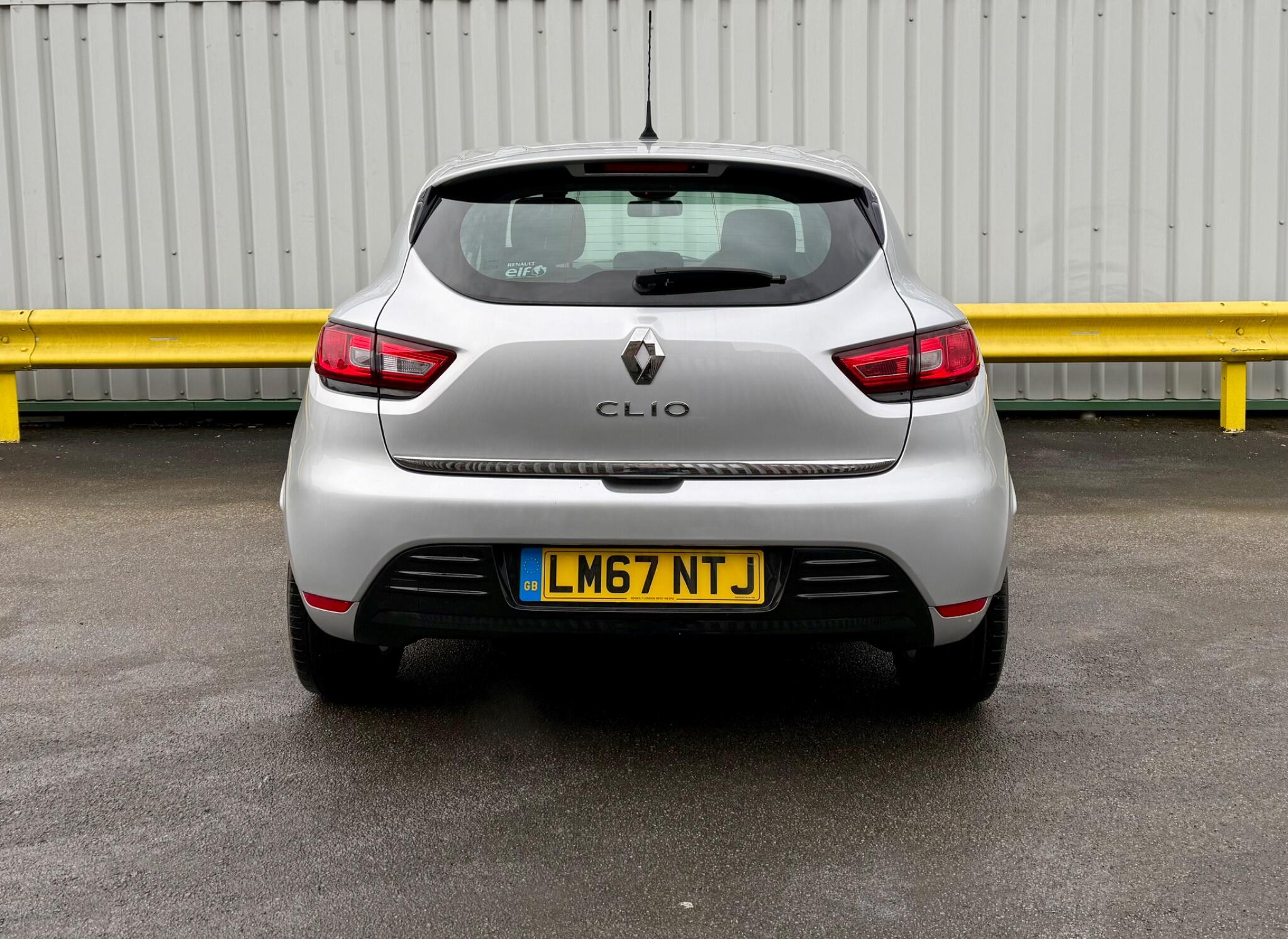 Renault Clio 0.9 TCe Dynamique Nav Euro 6 (s/s) 5dr 5dr Manual 2017