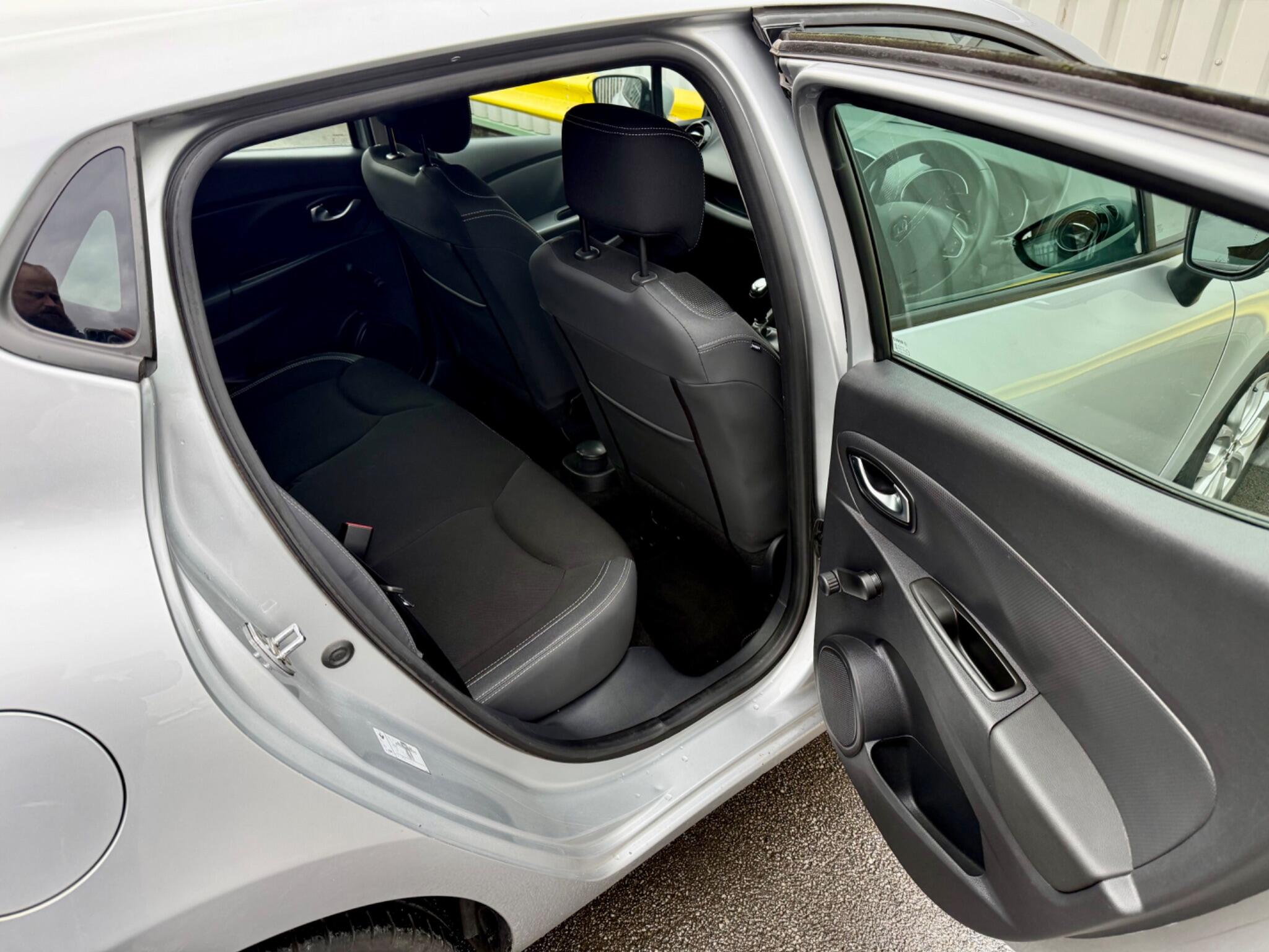 Renault Clio 0.9 TCe Dynamique Nav Euro 6 (s/s) 5dr 5dr Manual 2017