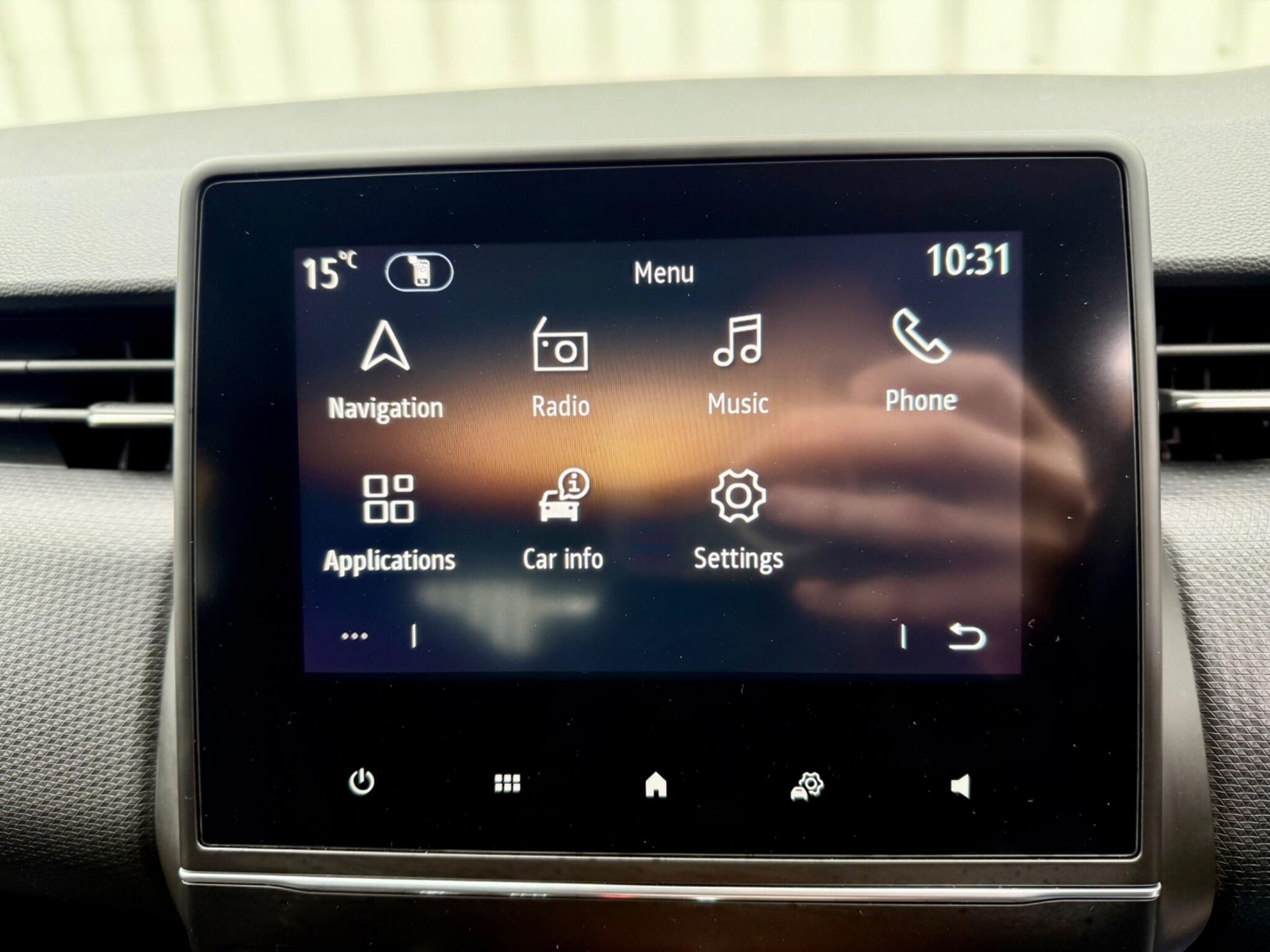 Renault Clio 1.0 TCe Iconic Euro 6 (s/s) 5dr 5dr Manual 2021