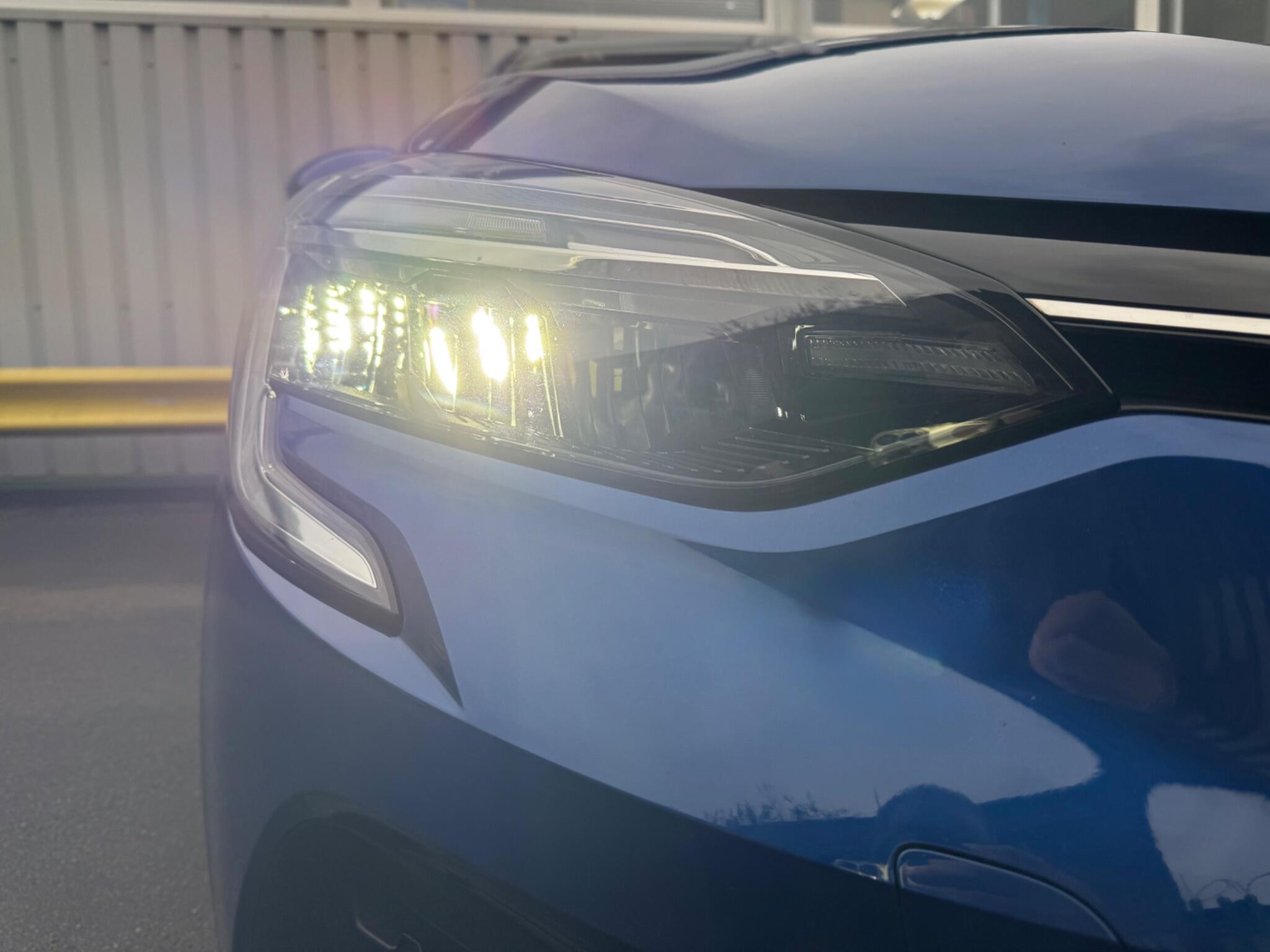 Renault Clio 1.0 TCe Iconic Euro 6 (s/s) 5dr 5dr Manual 2021