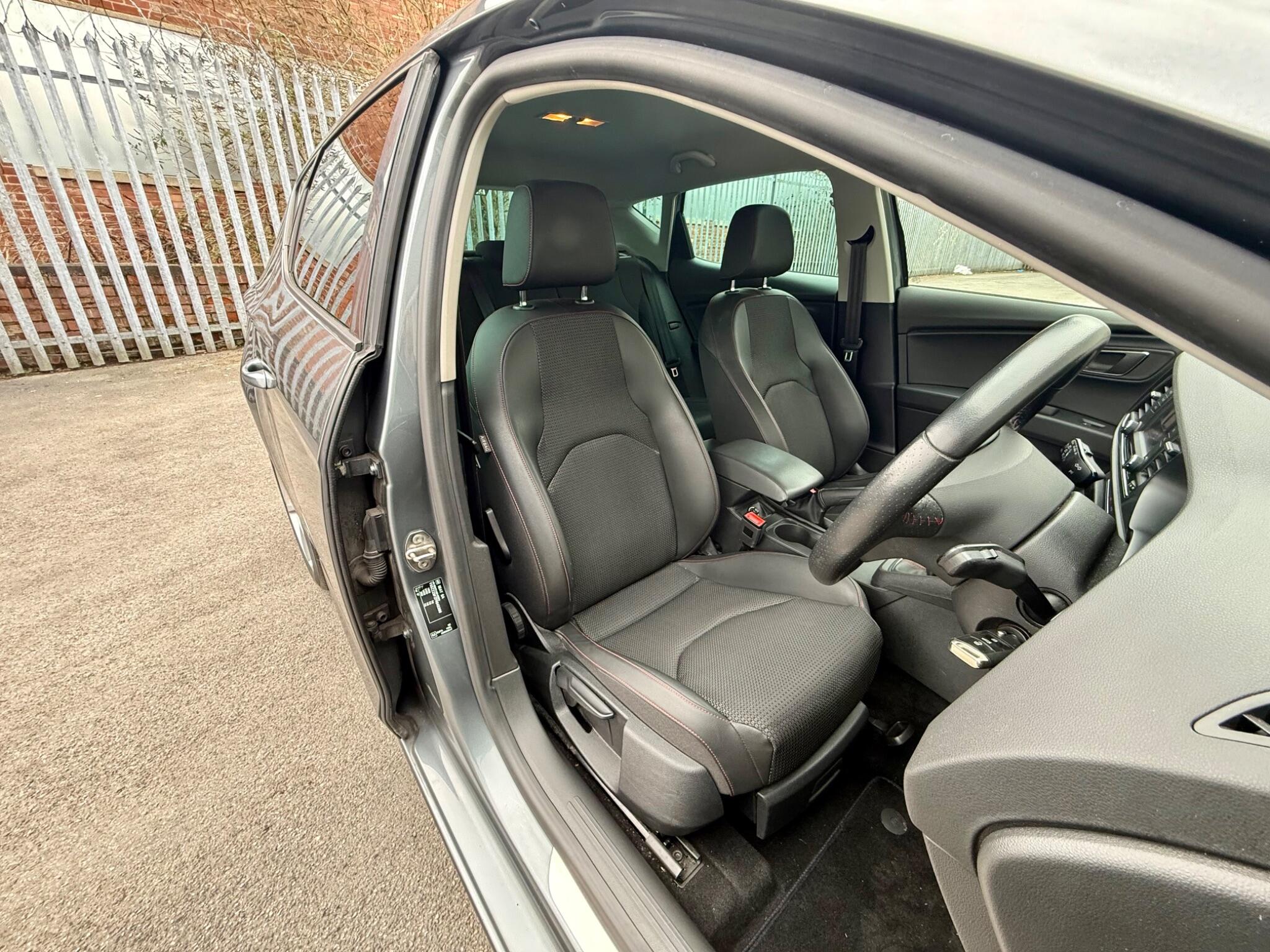 Seat Leon 2.0 TDI CR FR Euro 5 (s/s) 5dr 5dr Manual 2014