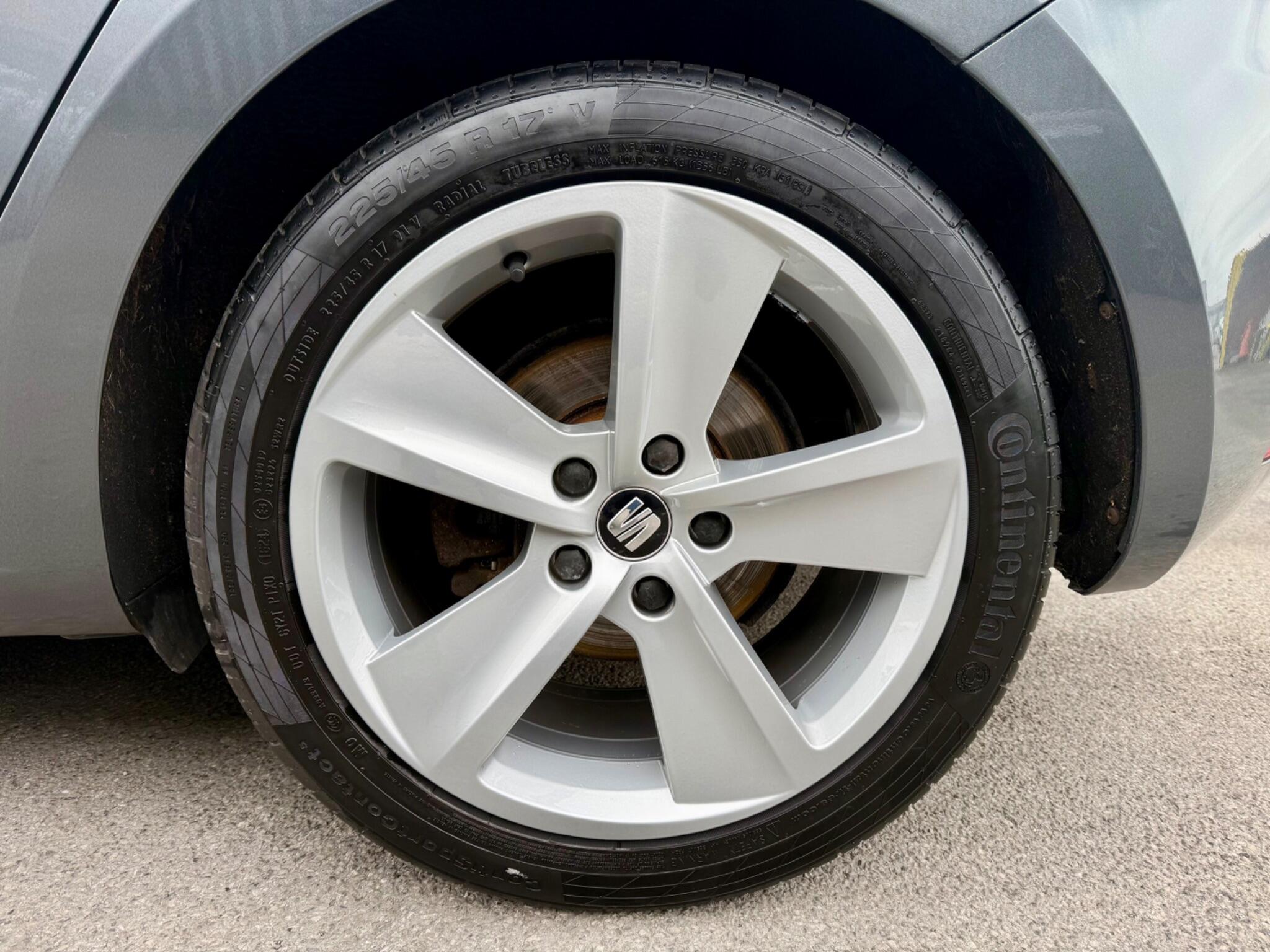 Seat Leon 2.0 TDI CR FR Euro 5 (s/s) 5dr 5dr Manual 2014