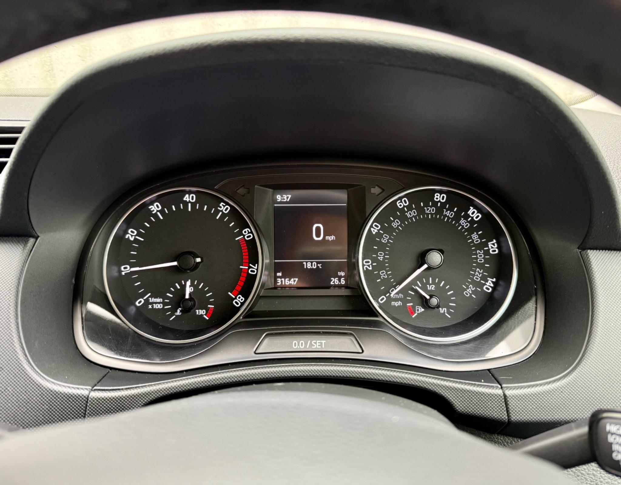 Skoda Fabia 1.0 TSI Colour Edition Euro 6 (s/s) 5dr 5dr Manual 2018