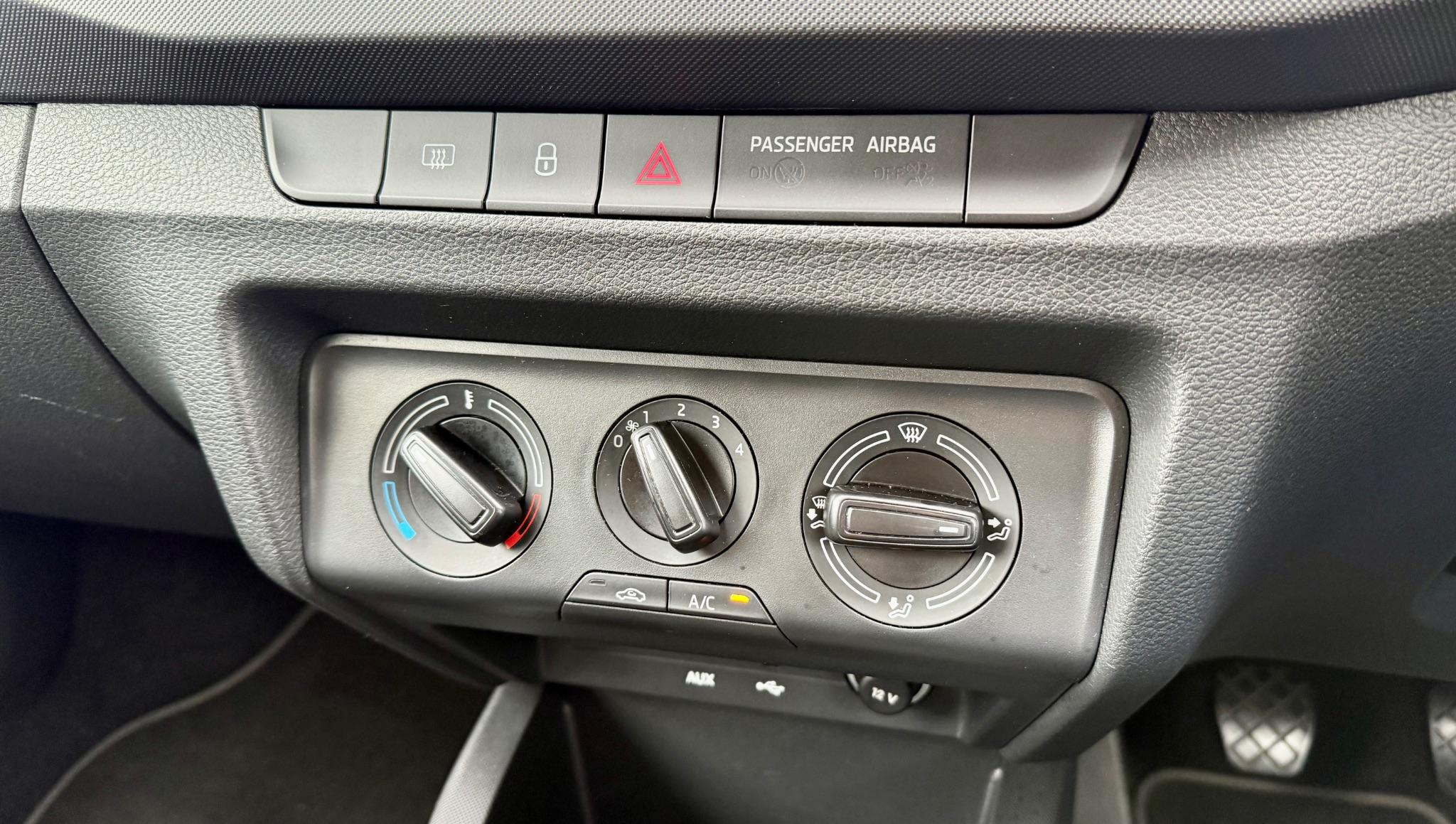 Skoda Fabia 1.0 TSI Colour Edition Euro 6 (s/s) 5dr 5dr Manual 2018