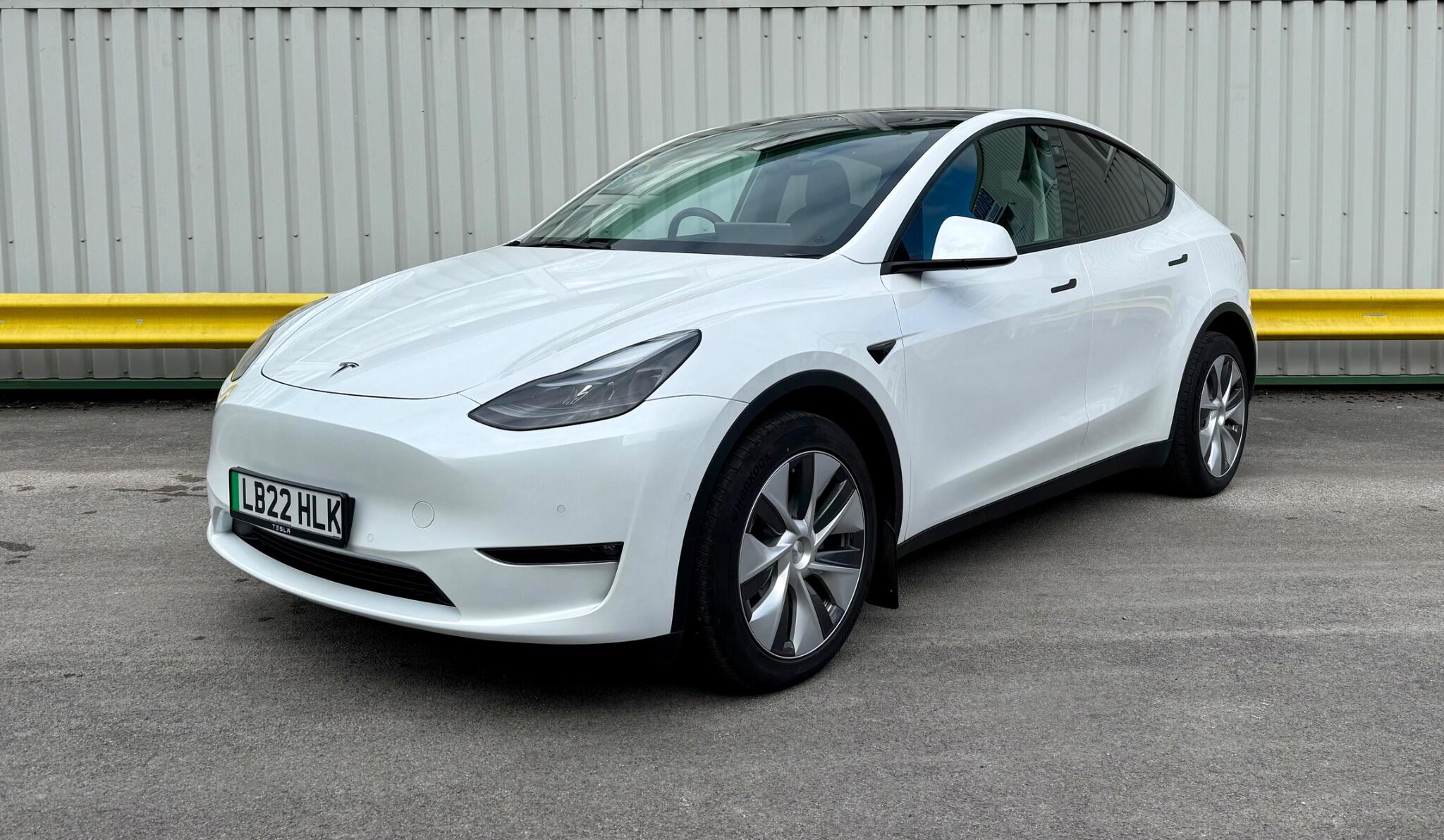 Tesla Model Y (Dual Motor) Long Range Auto 4WDE 5dr 5dr Automatic 2022