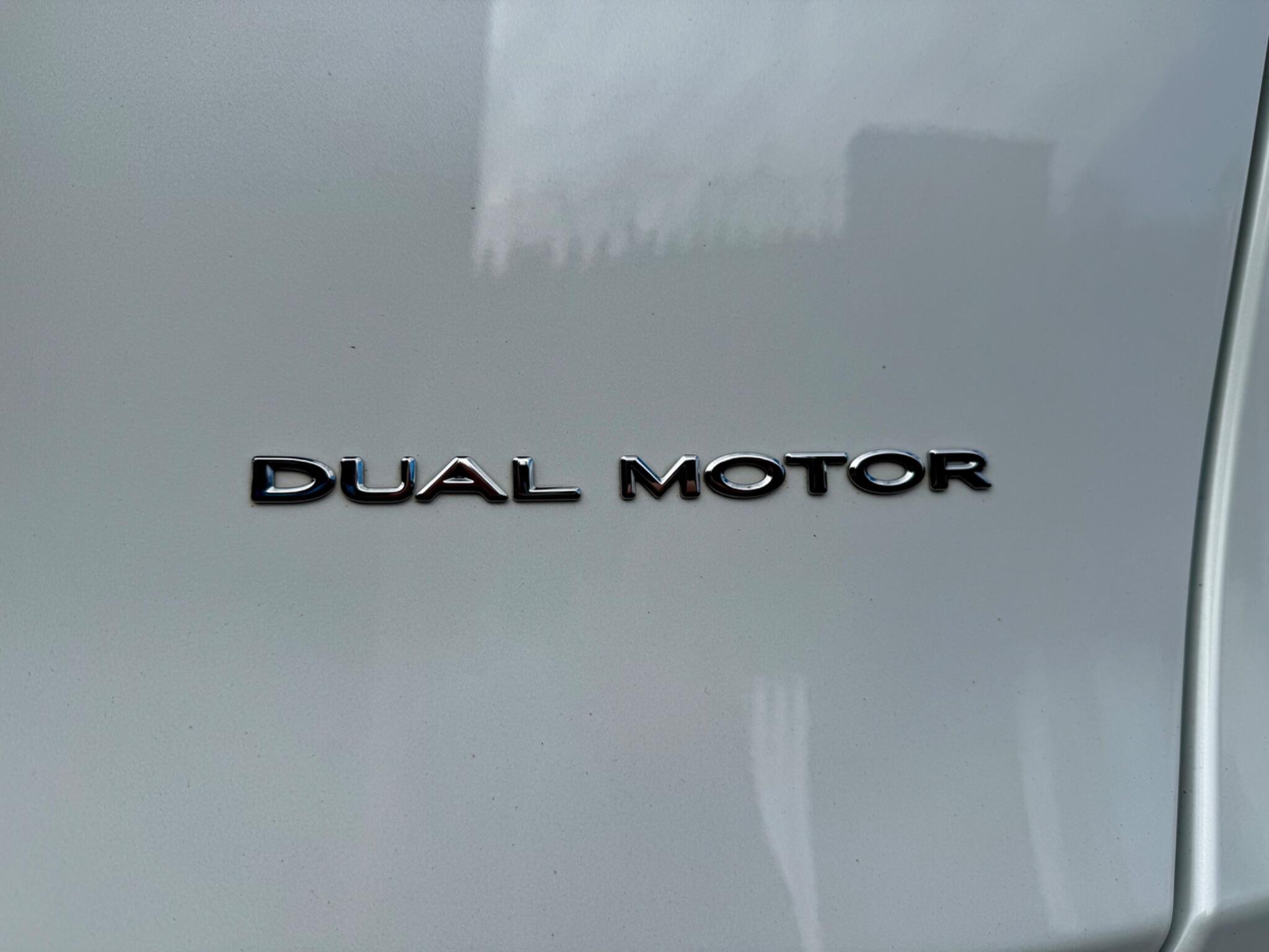 Tesla Model Y (Dual Motor) Long Range Auto 4WDE 5dr 5dr Automatic 2022