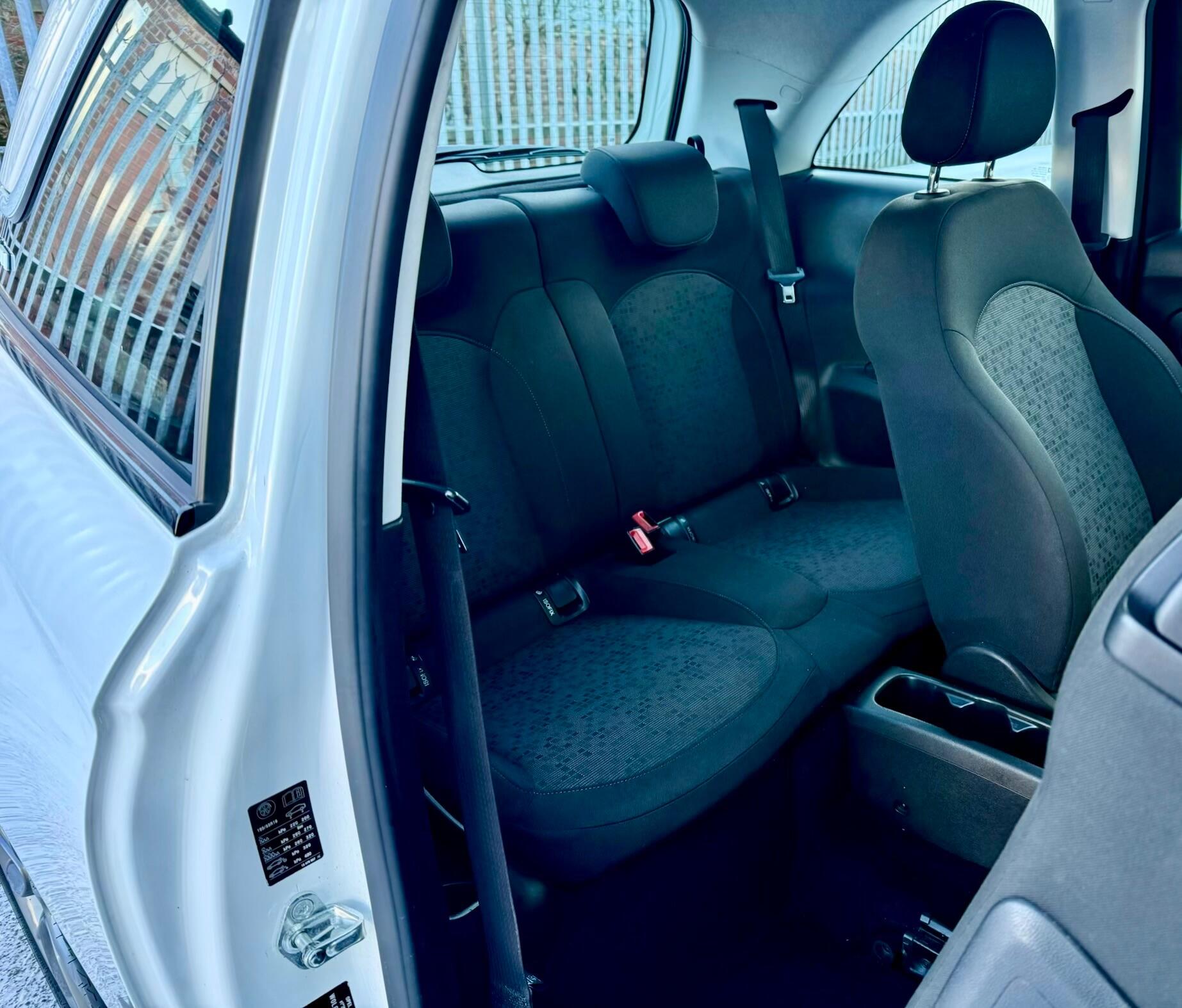 Vauxhall ADAM 1.4i JAM Euro 6 3dr 3dr Manual 2015