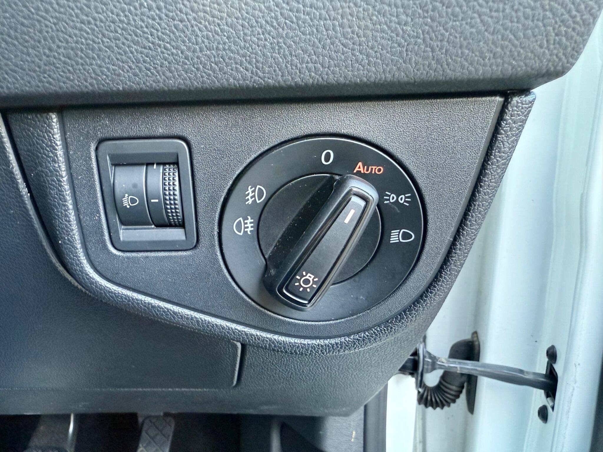 Volkswagen Polo 1.0 TSI Match Euro 6 (s/s) 5dr 5dr Manual 2020