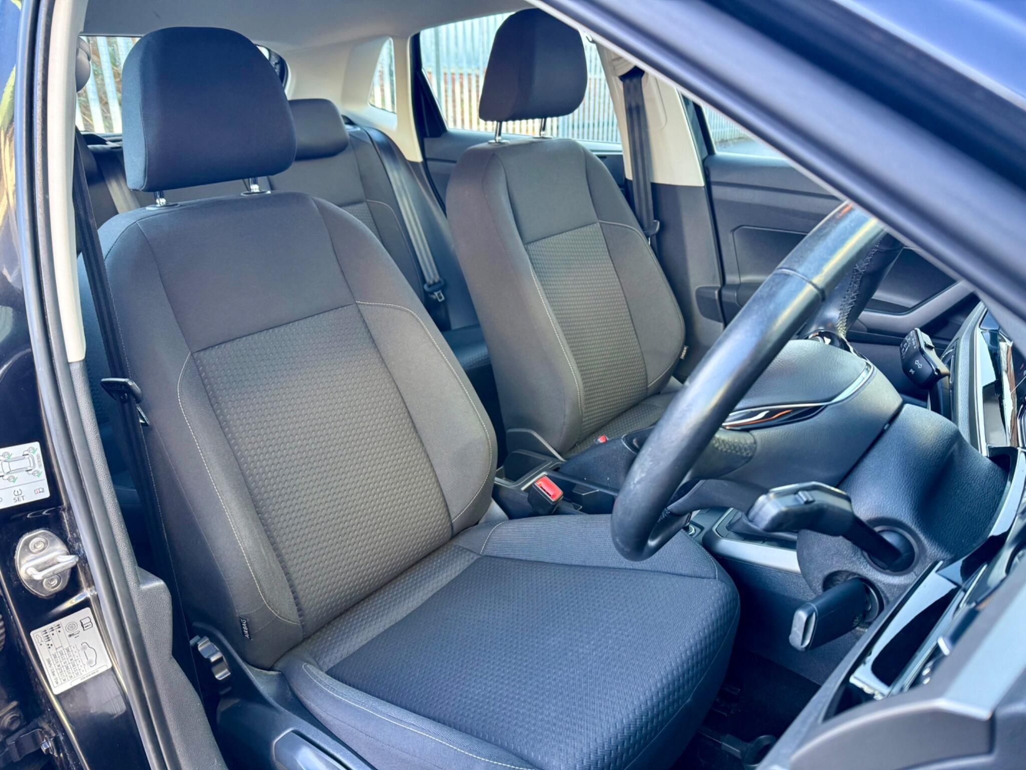 Volkswagen Polo 1.0 TSI SE Euro 6 (s/s) 5dr 5dr Manual 2018