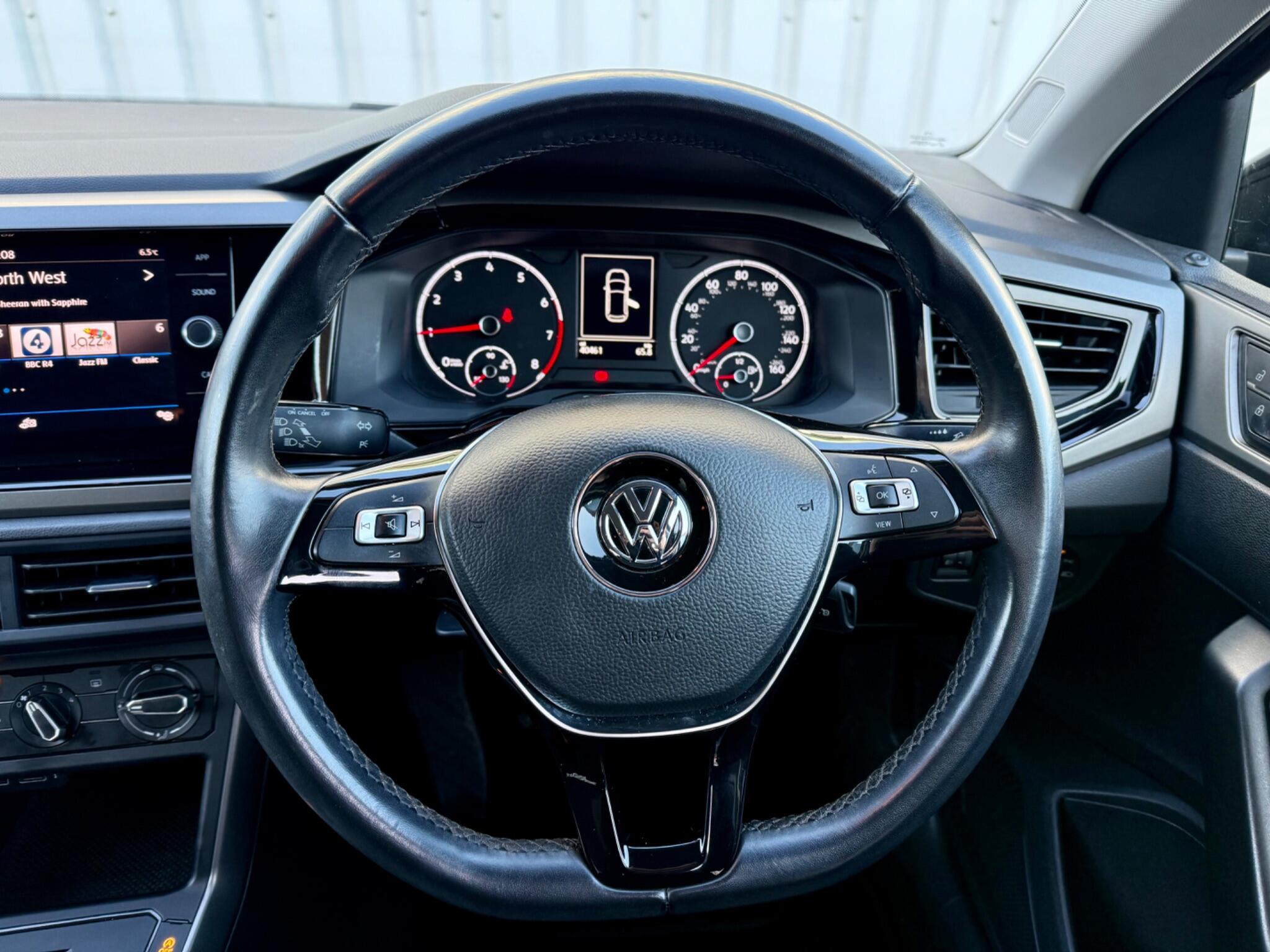 Volkswagen Polo 1.0 TSI SE Euro 6 (s/s) 5dr 5dr Manual 2018