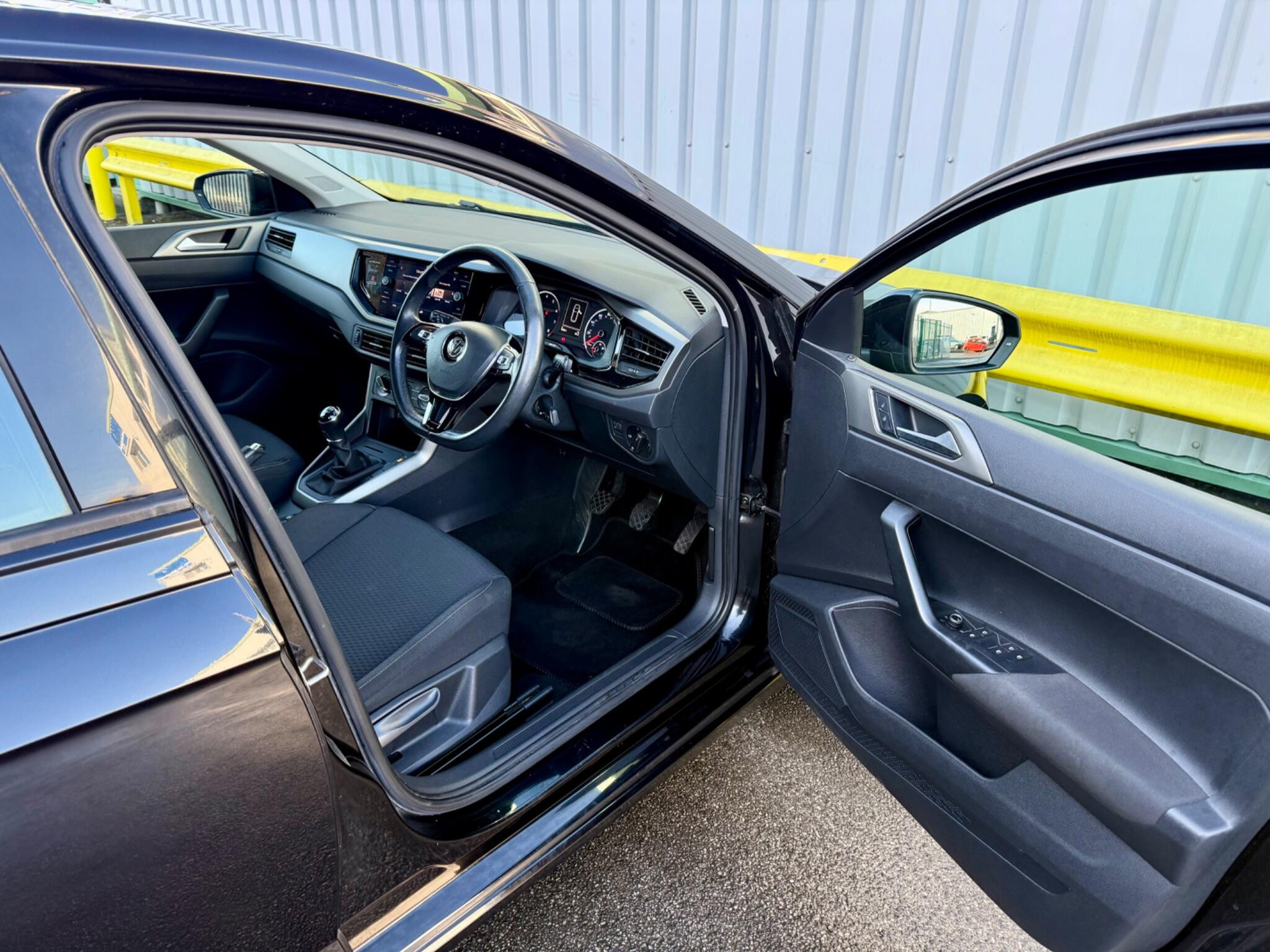 Volkswagen Polo 1.0 TSI SE Euro 6 (s/s) 5dr 5dr Manual 2018