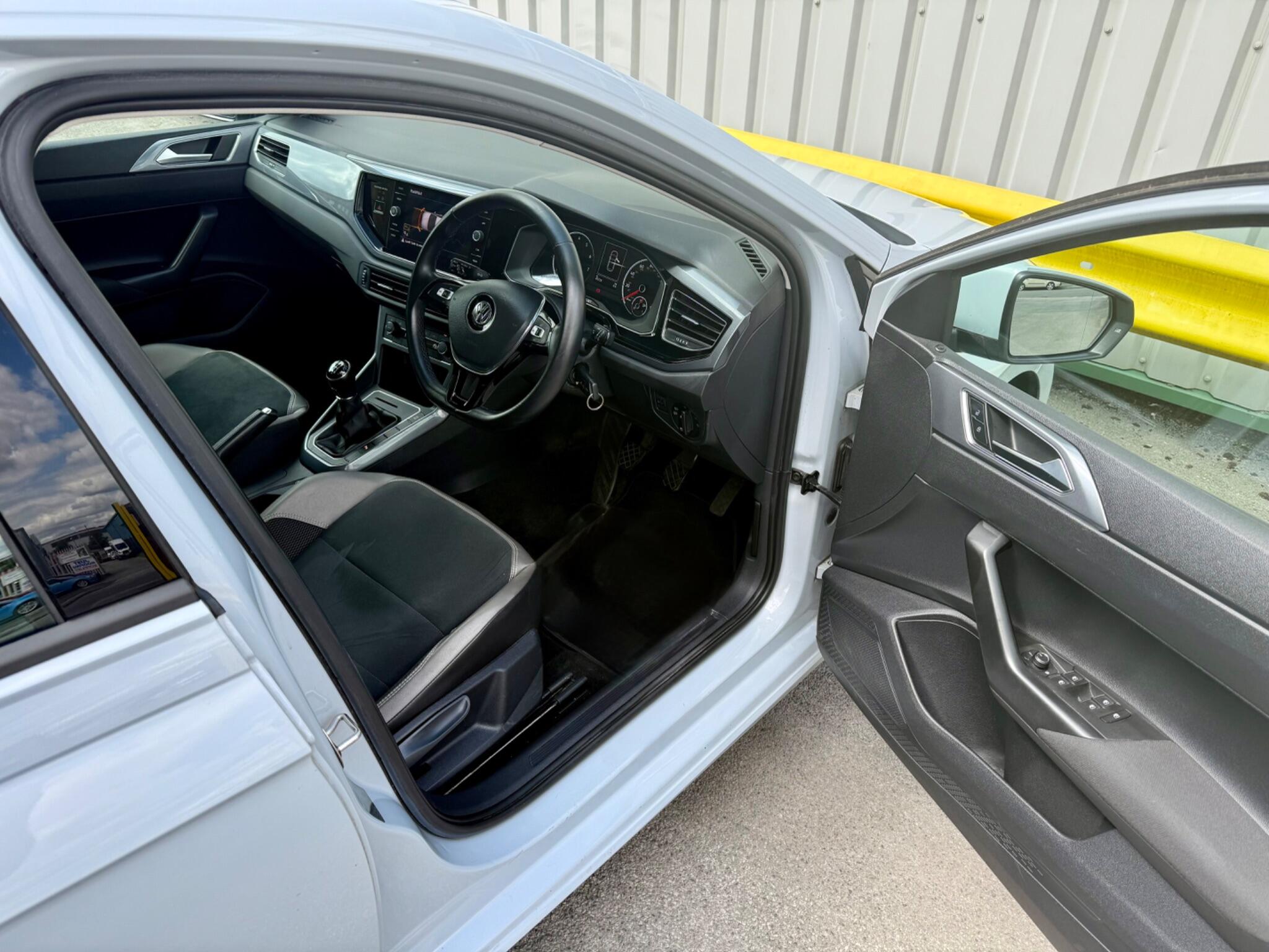 Volkswagen Polo 1.0 TSI SEL Euro 6 (s/s) 5dr 5dr Manual 2018