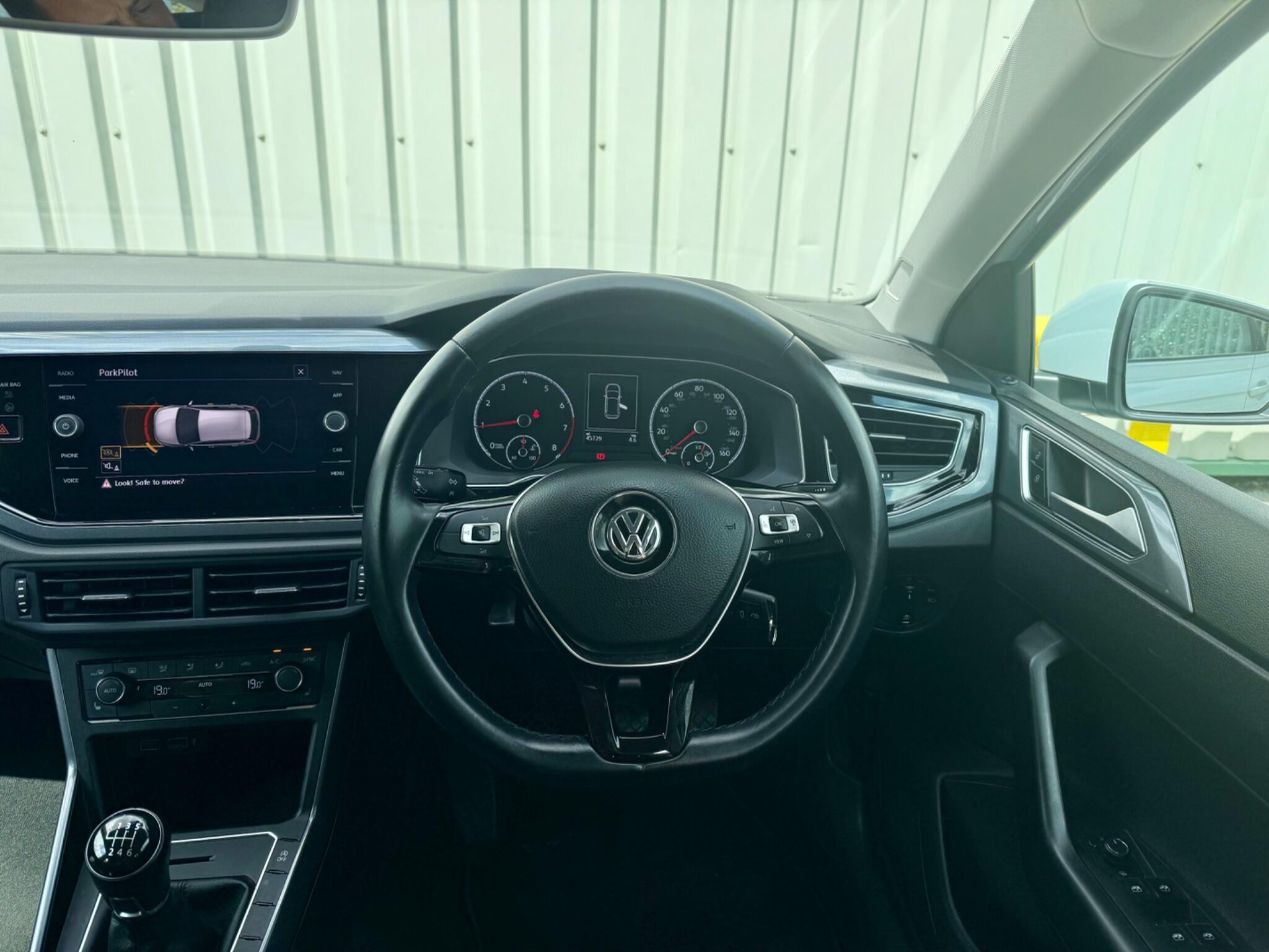 Volkswagen Polo 1.0 TSI SEL Euro 6 (s/s) 5dr 5dr Manual 2018