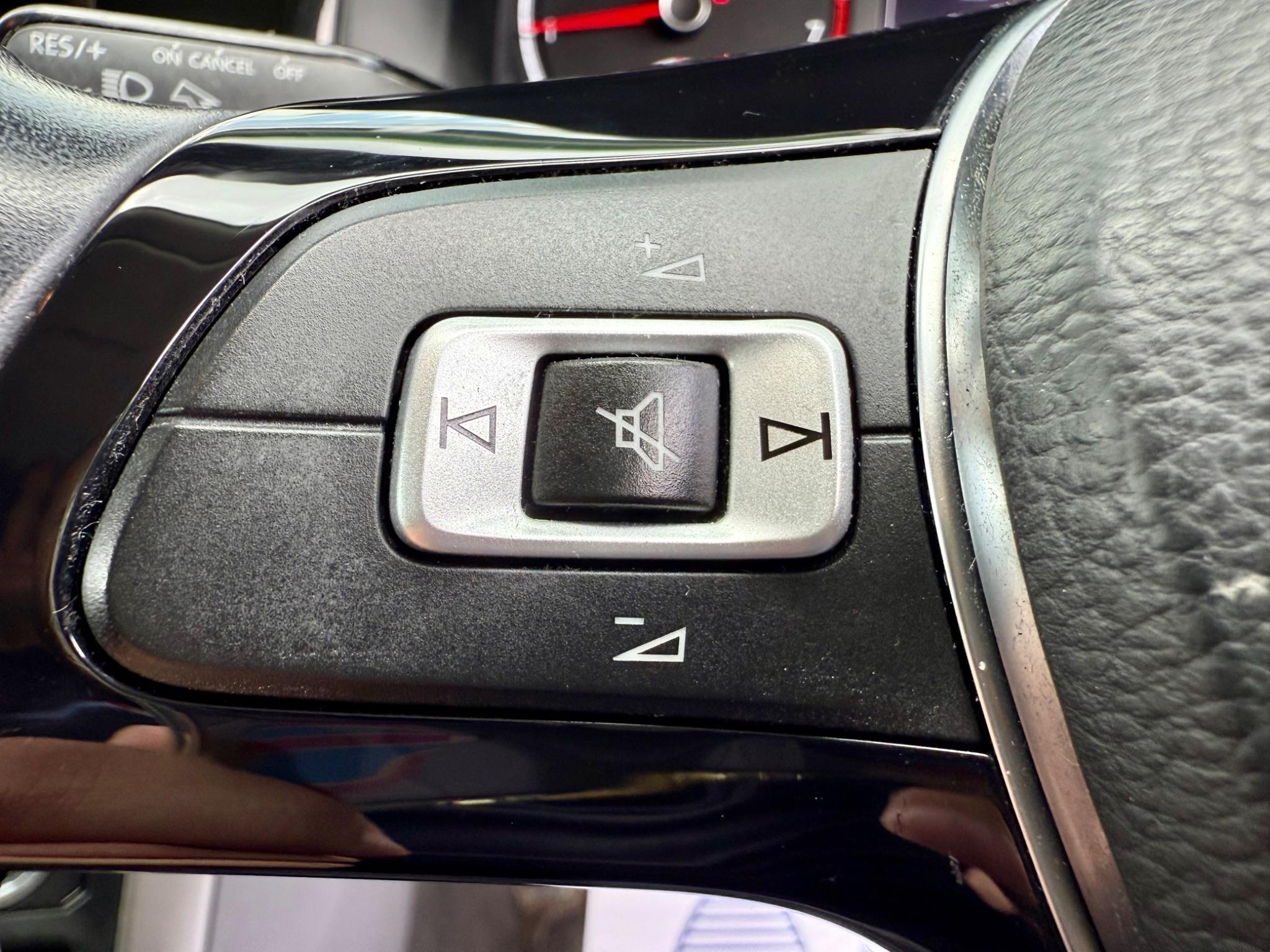 Volkswagen Polo 1.0 TSI SEL Euro 6 (s/s) 5dr 5dr Manual 2018