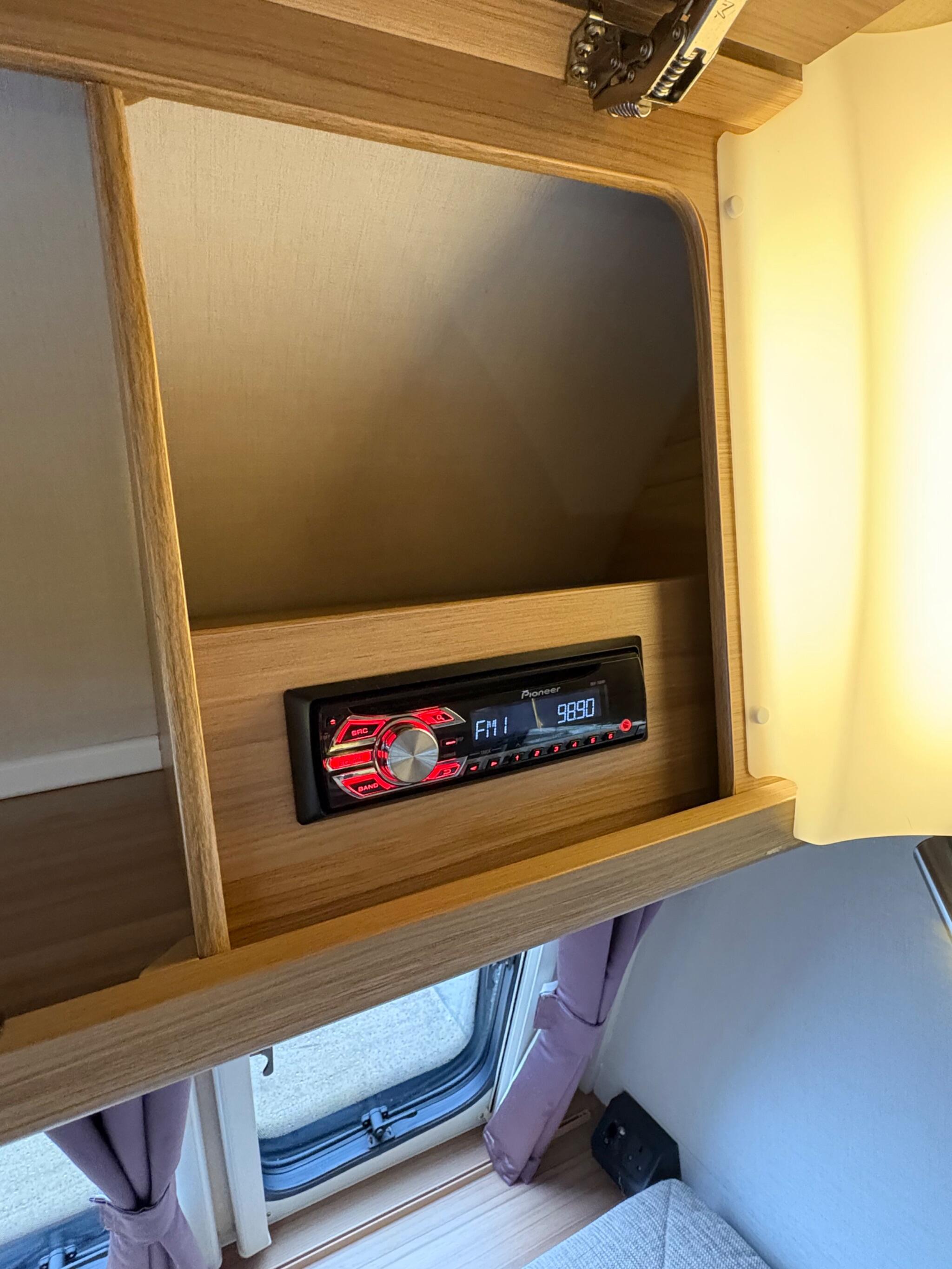 Lunar Lexon 640 0dr 2025