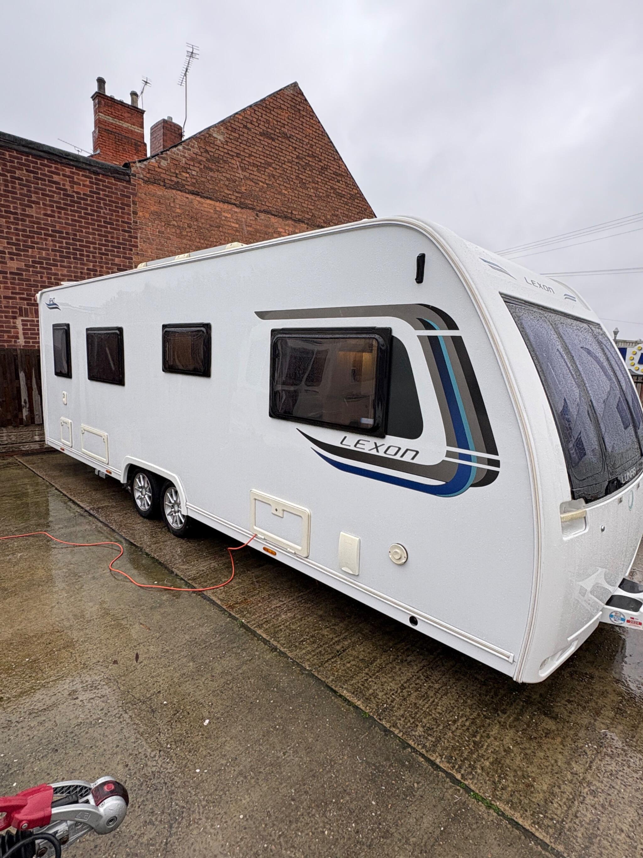 Lunar Lexon 640 0dr 2025