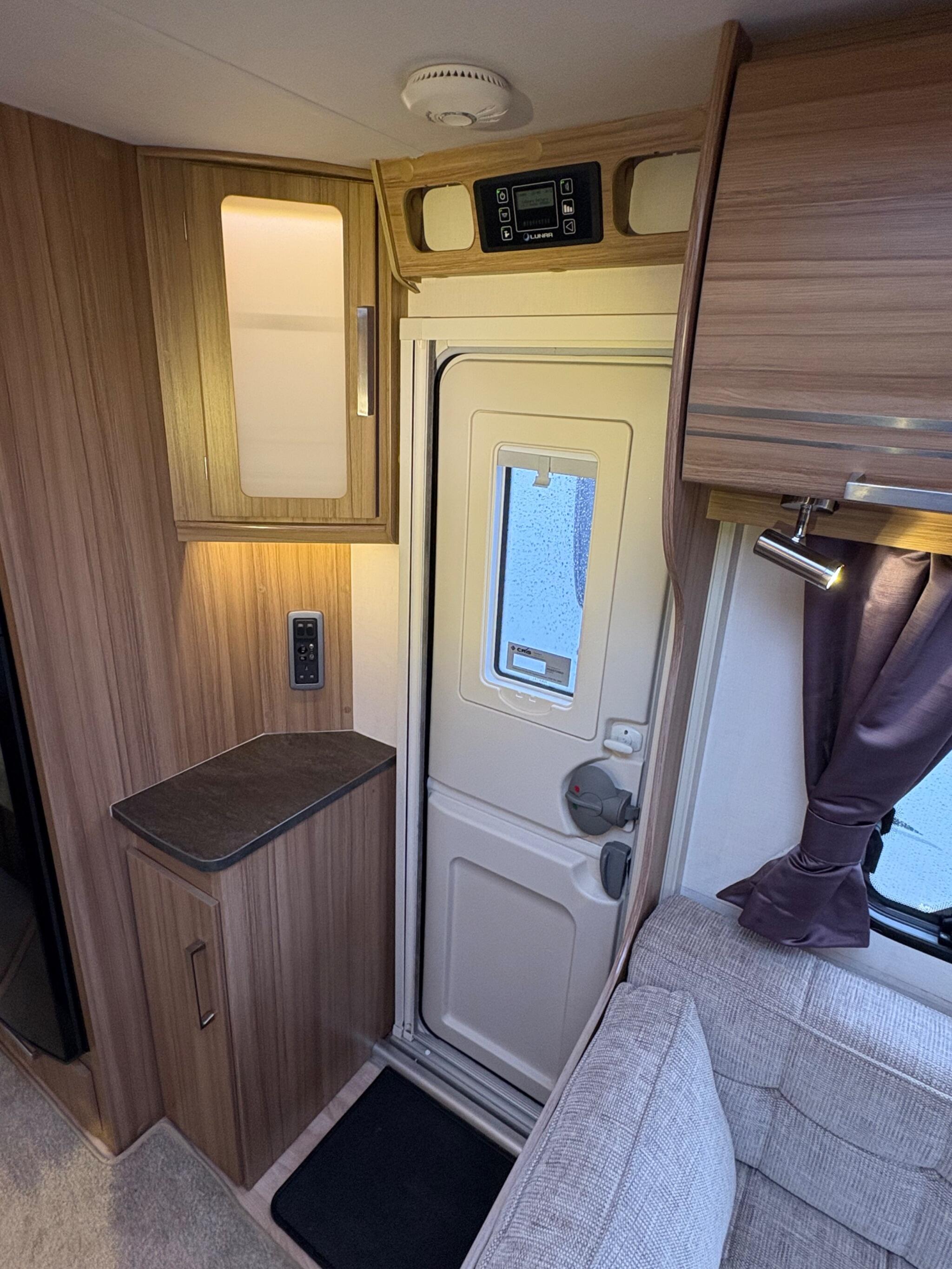 Lunar Lexon 640 0dr 2025