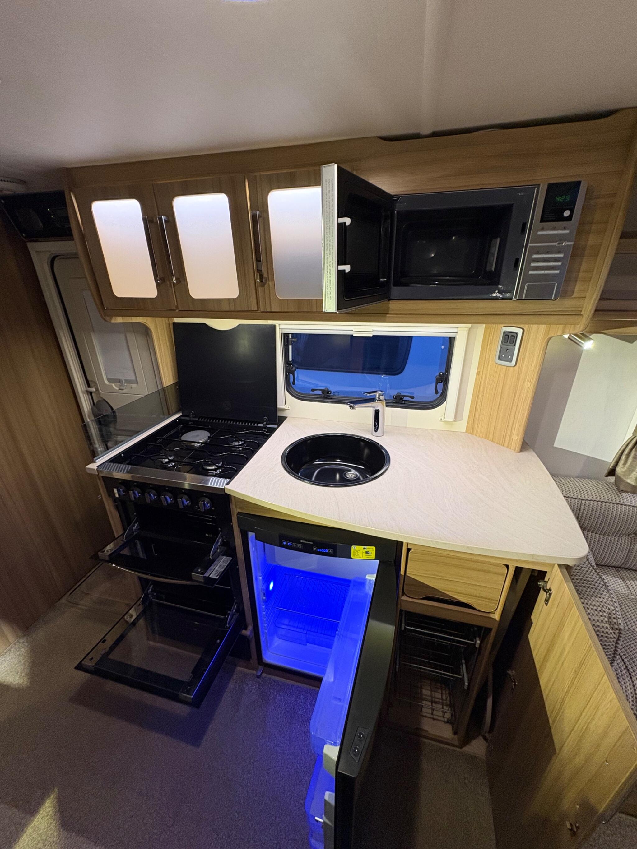 Lunar Ultima 524 0dr 2025