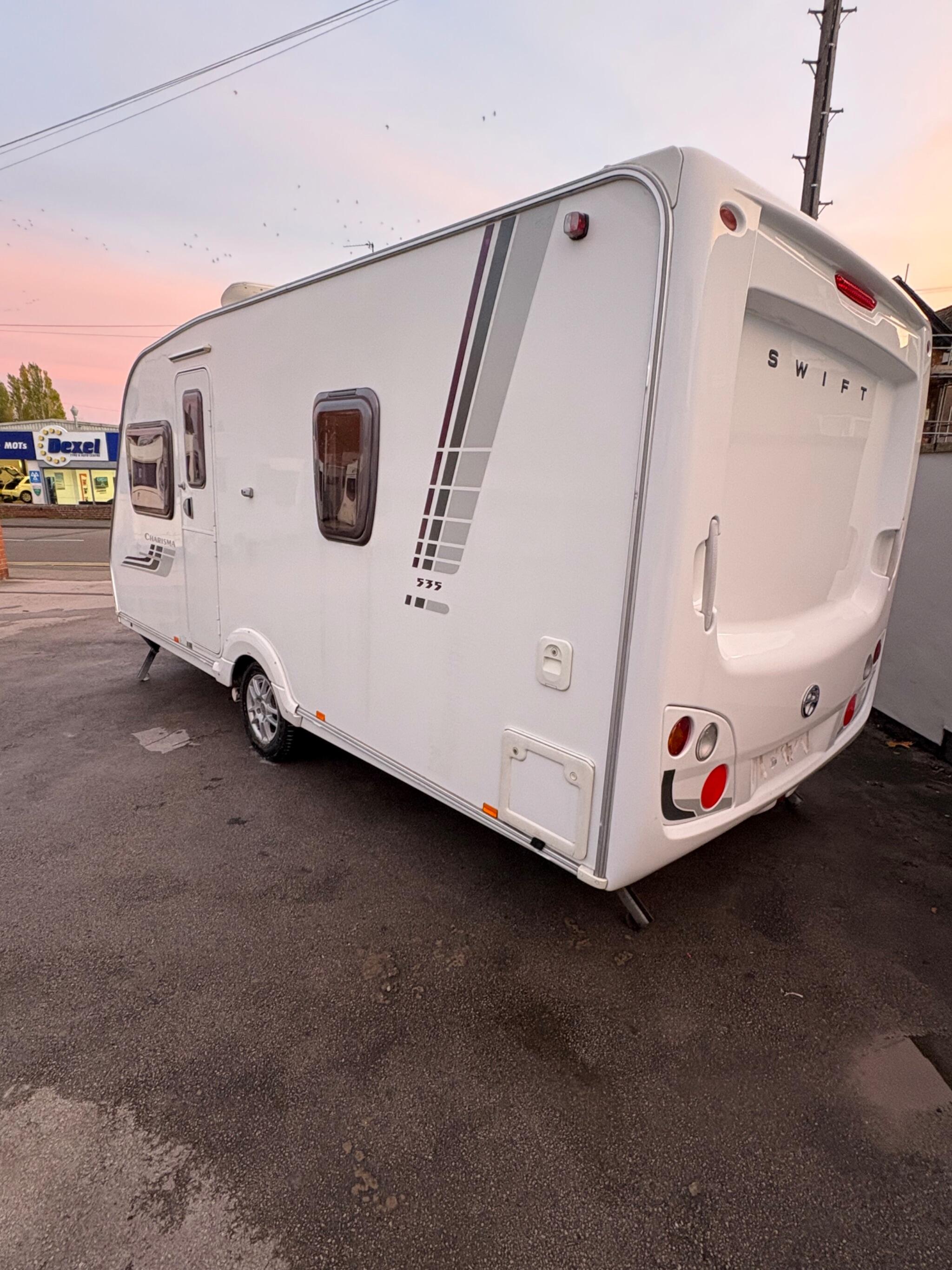 Swift Charisma 535 0dr 2025